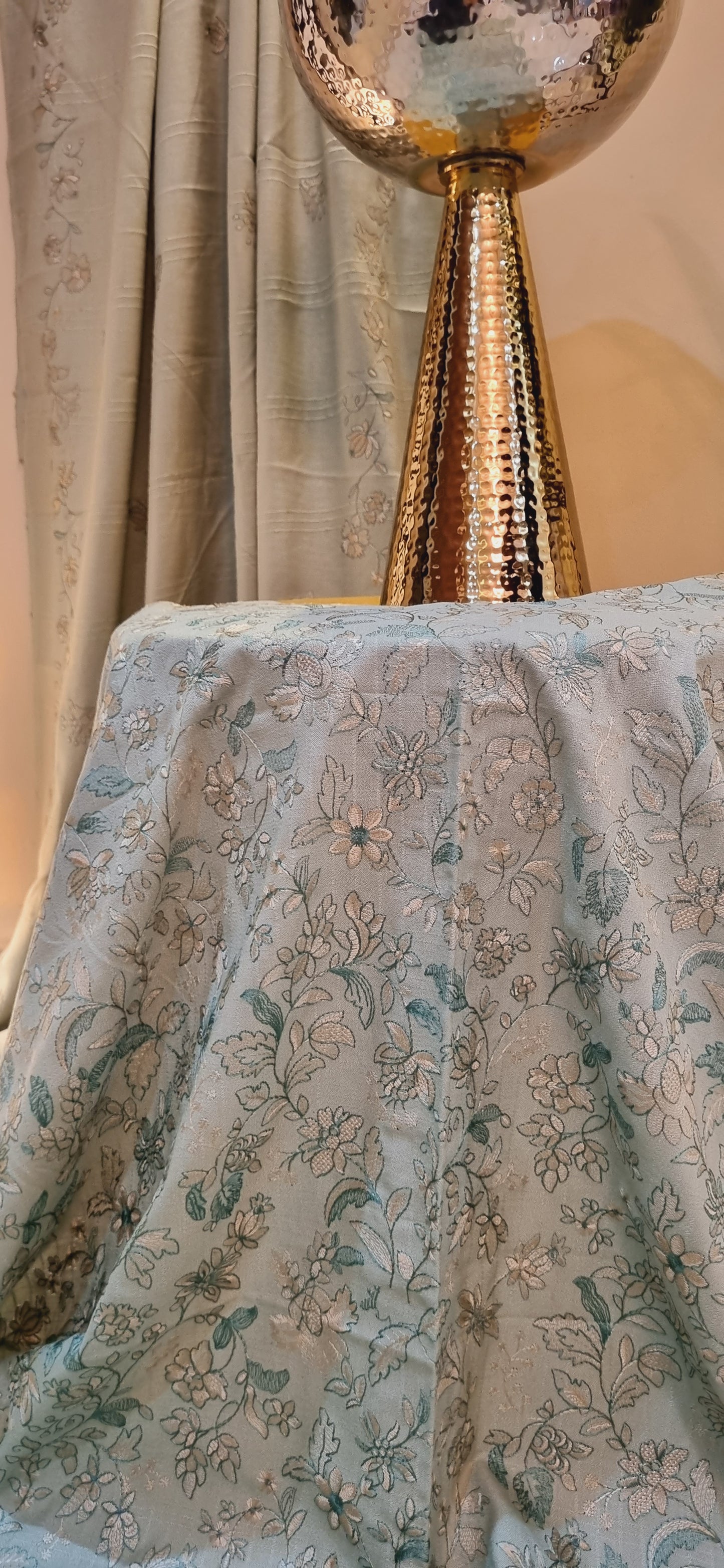 Embroidered suit: Three piece