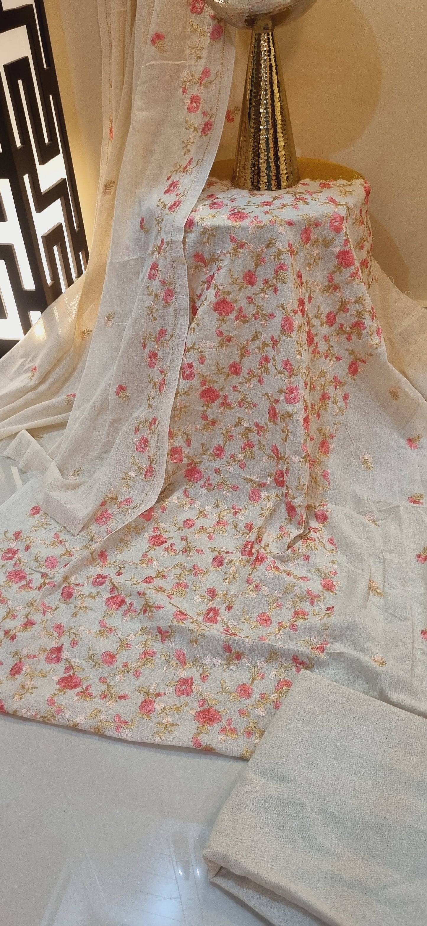 Sale: Embroidered suit: Three piece
