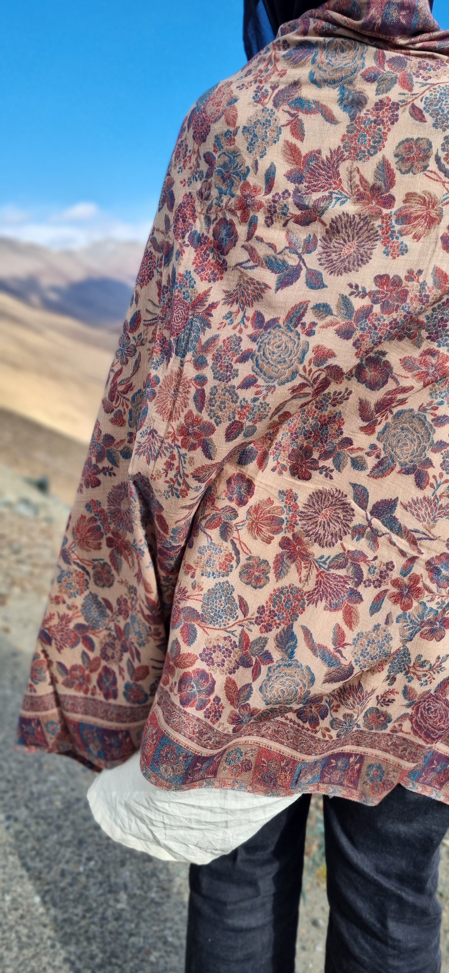Kaani shawls: Pashmina