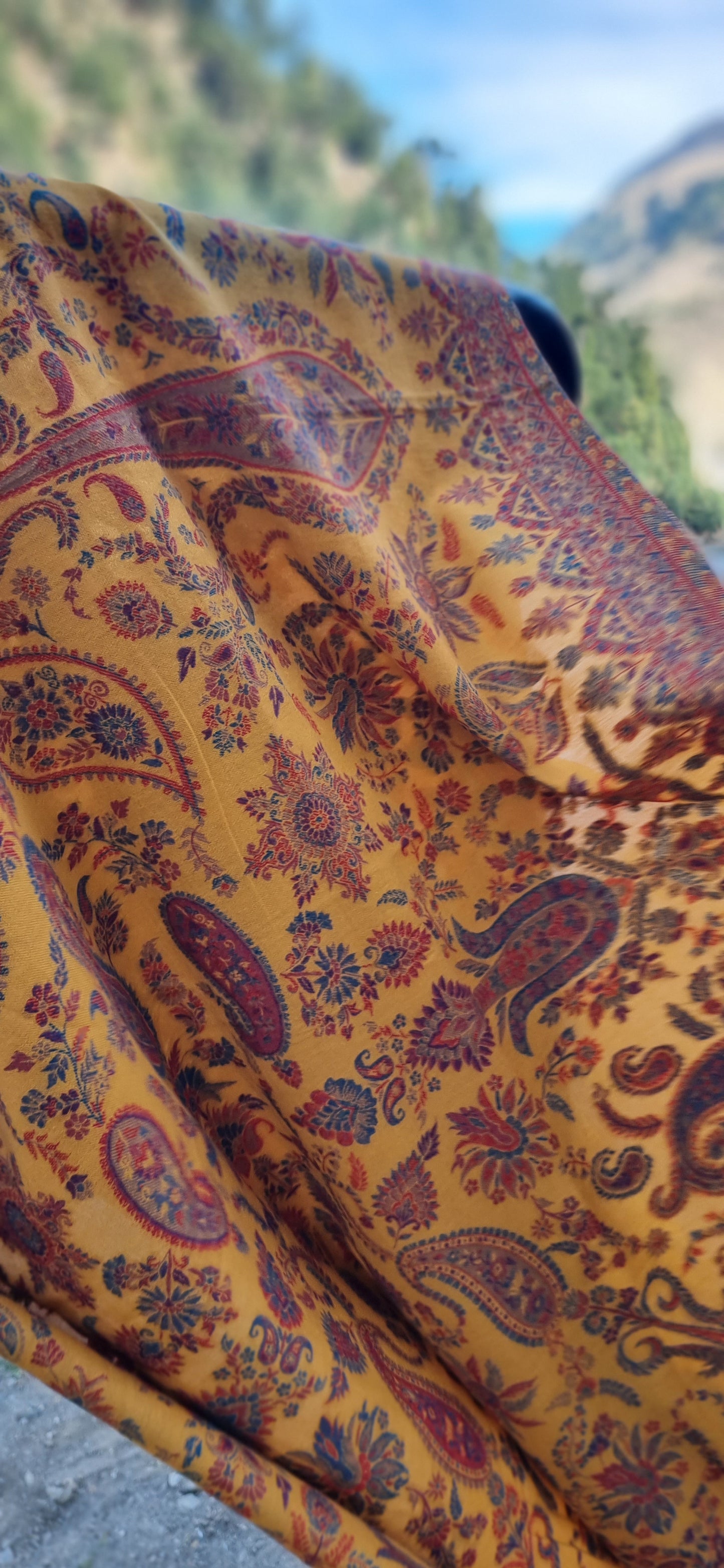 Kaani shawls: Pashmina