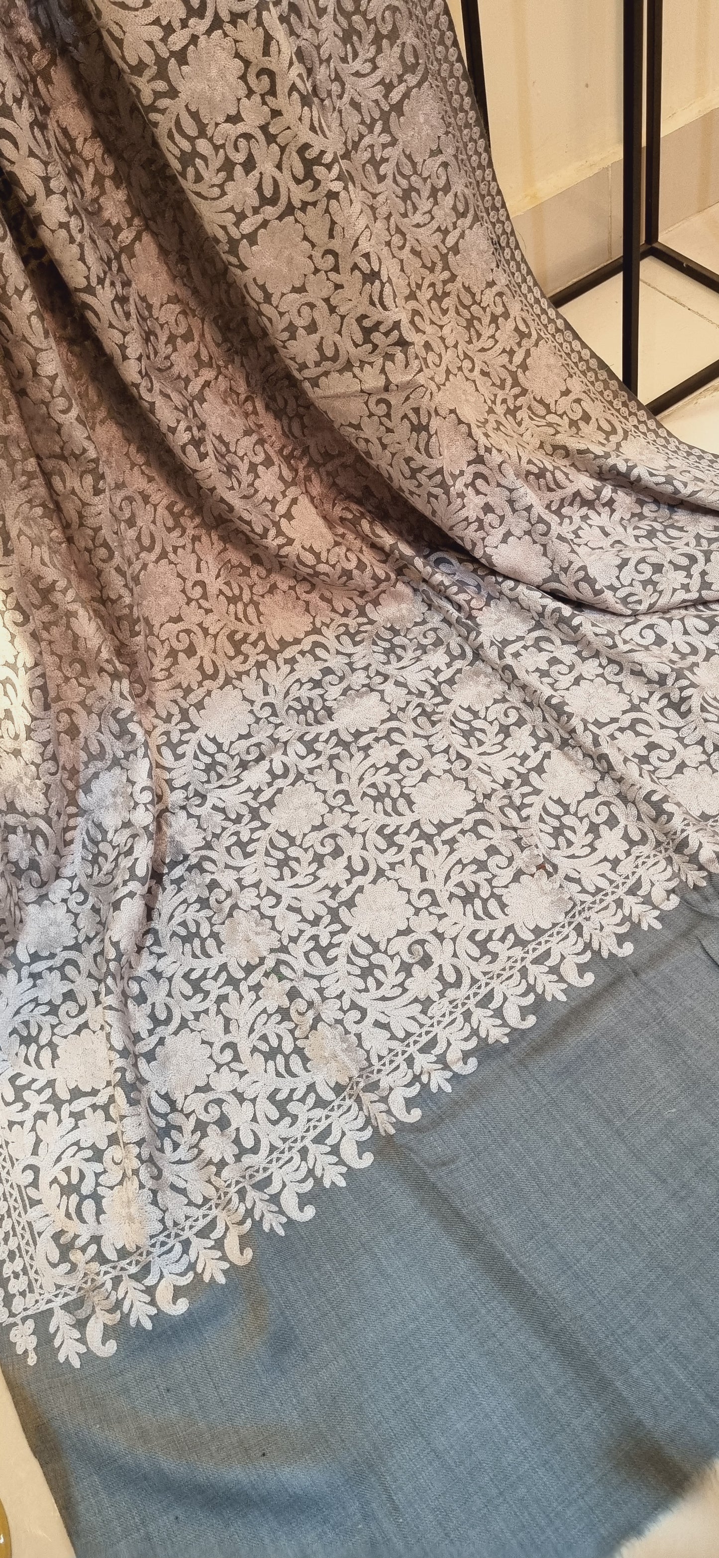 Sale: Embroidered shawl: Pashmina
