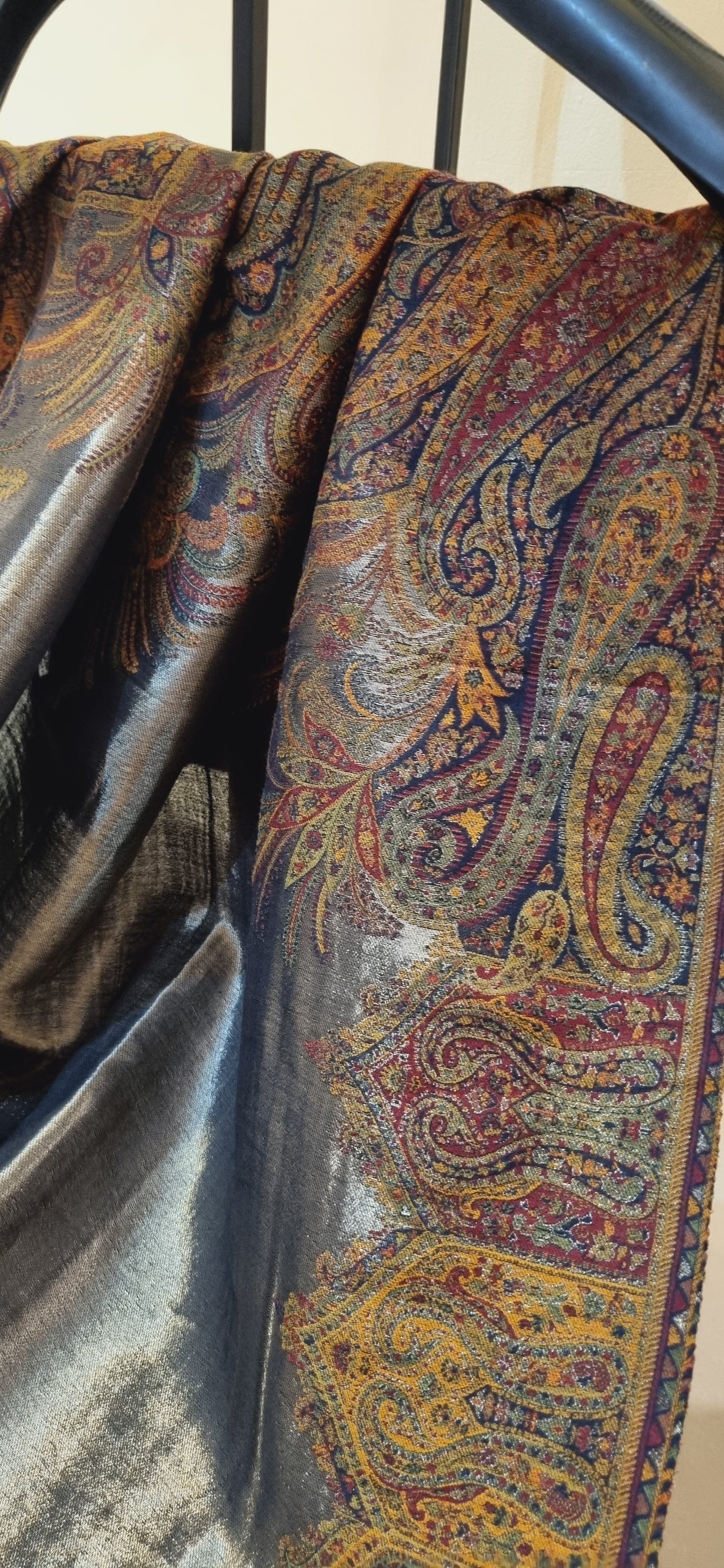 Kaani shawl: Moonlight