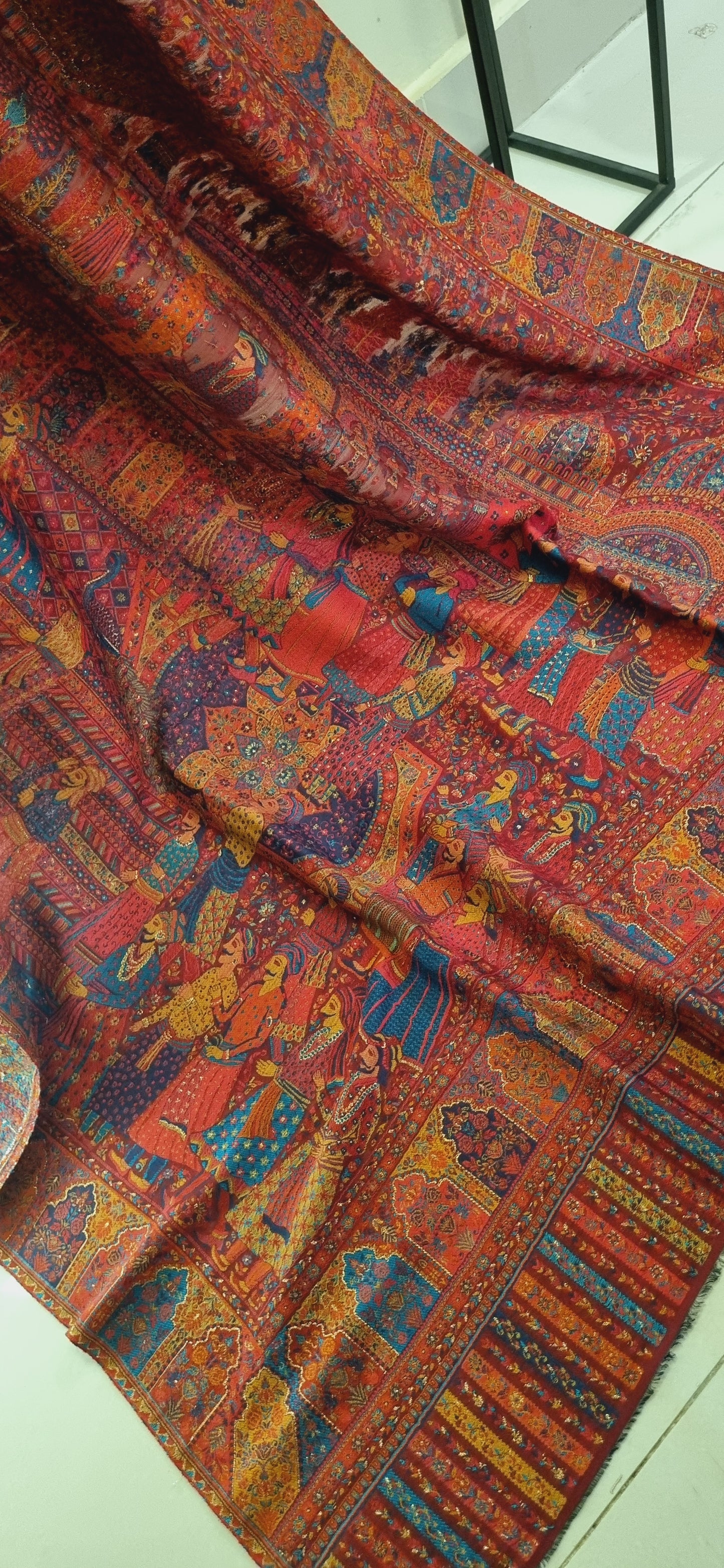Shahjahani kaani shawl