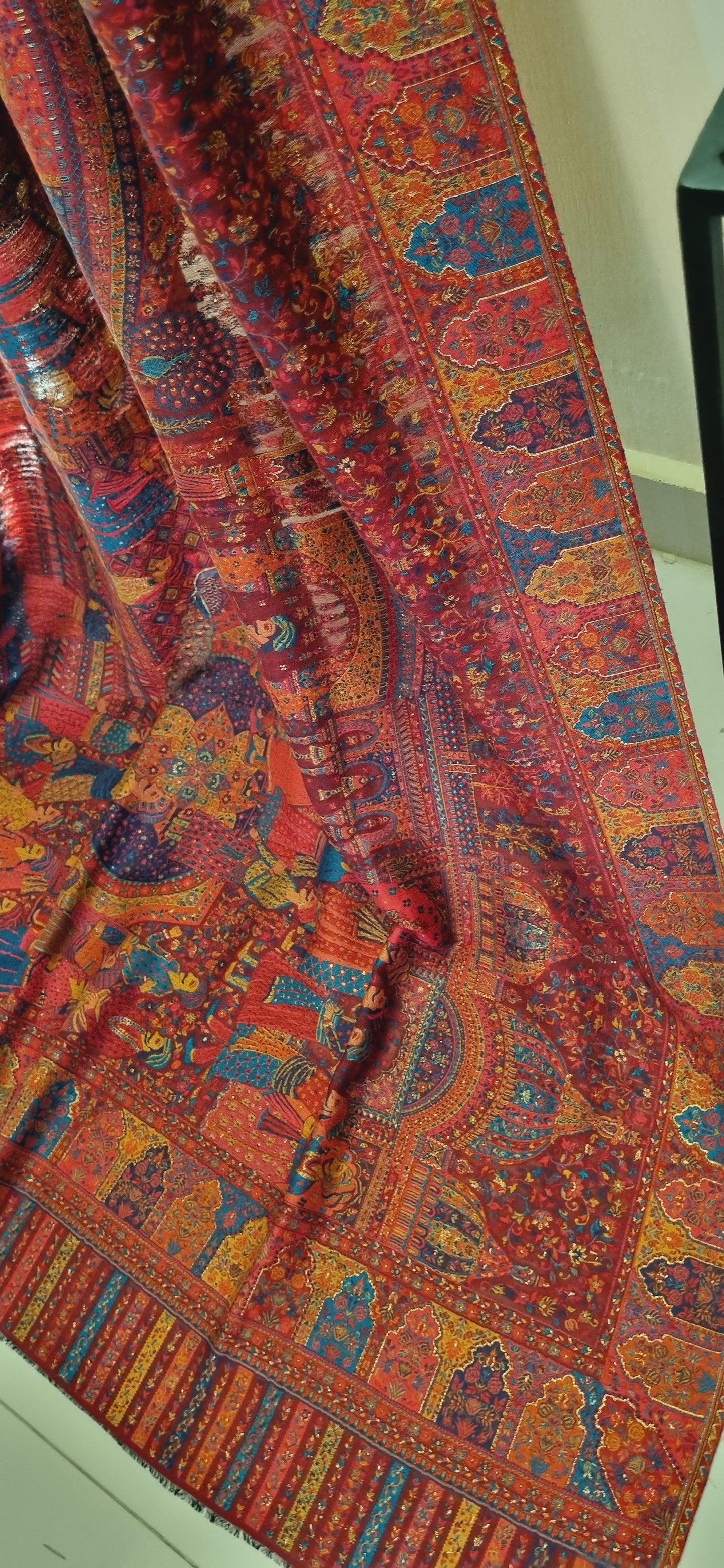 Shahjahani kaani shawl
