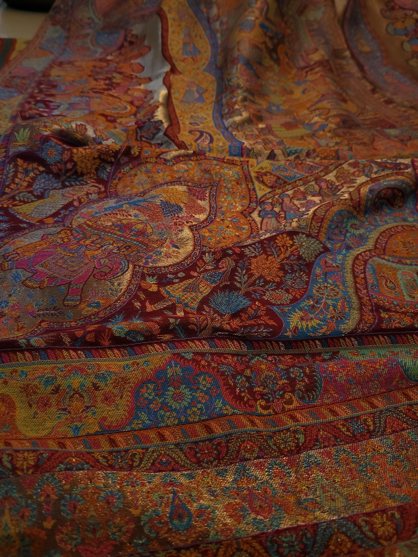 Shahjahan moonlight : Kaani shawl