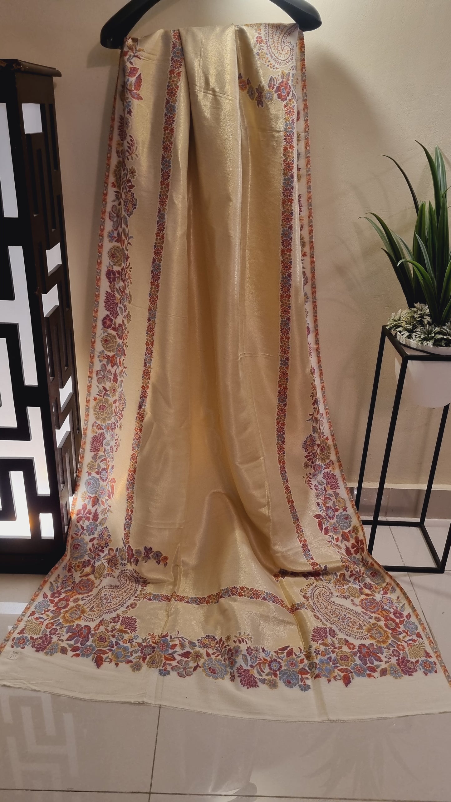 Kaani shawl: Moonlight