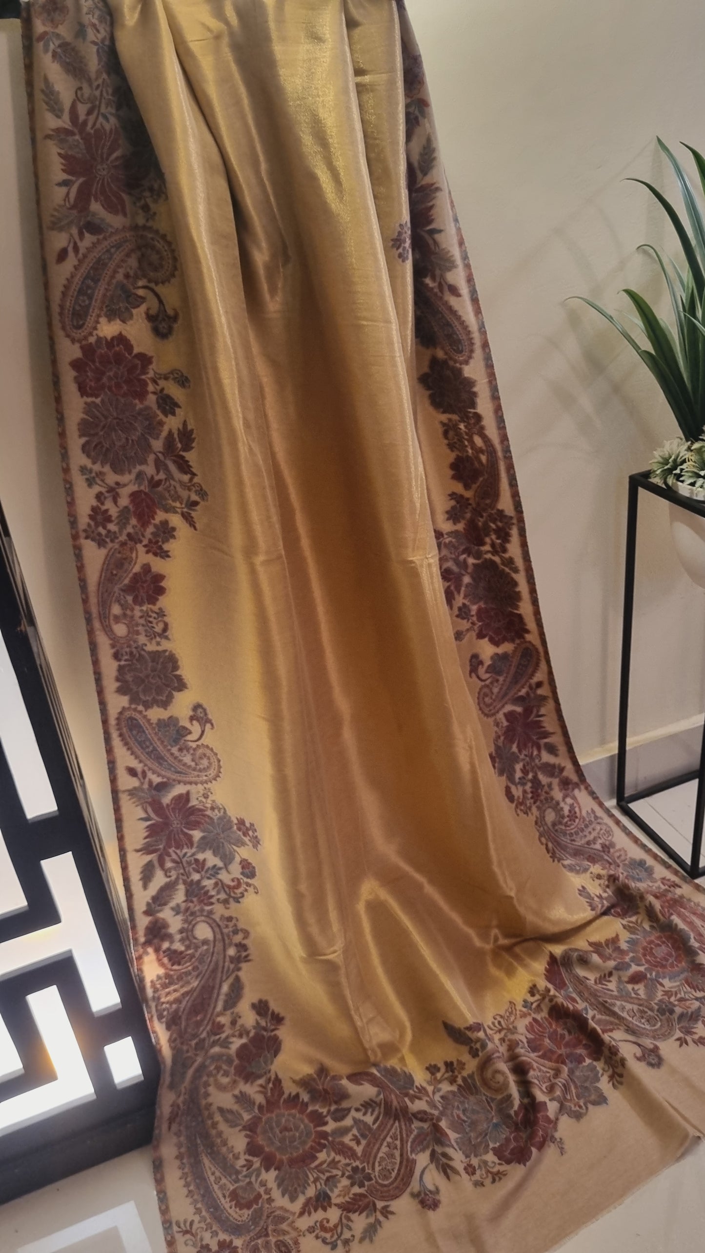 Kaani shawl: Moonlight