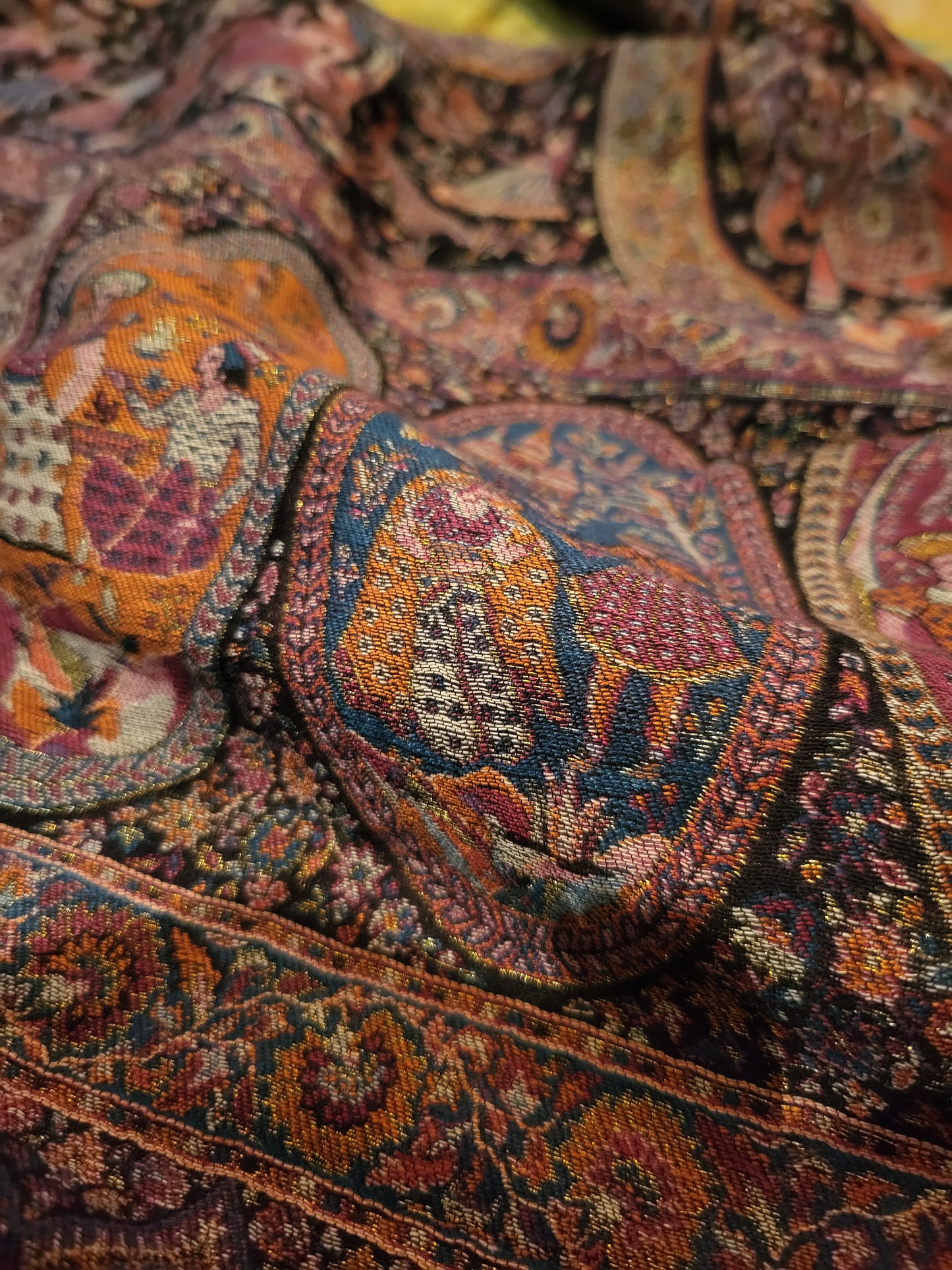 Moonlight kaani : shawl