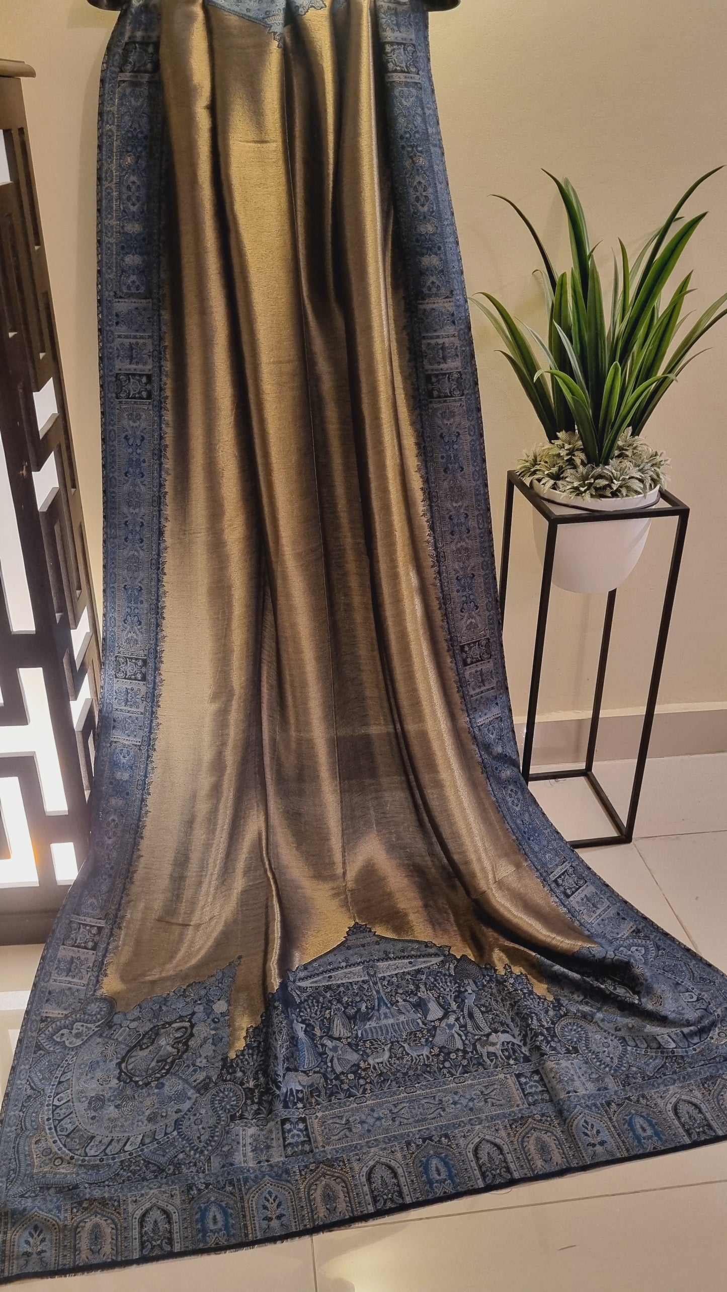 Kaani shawl: Moonlight