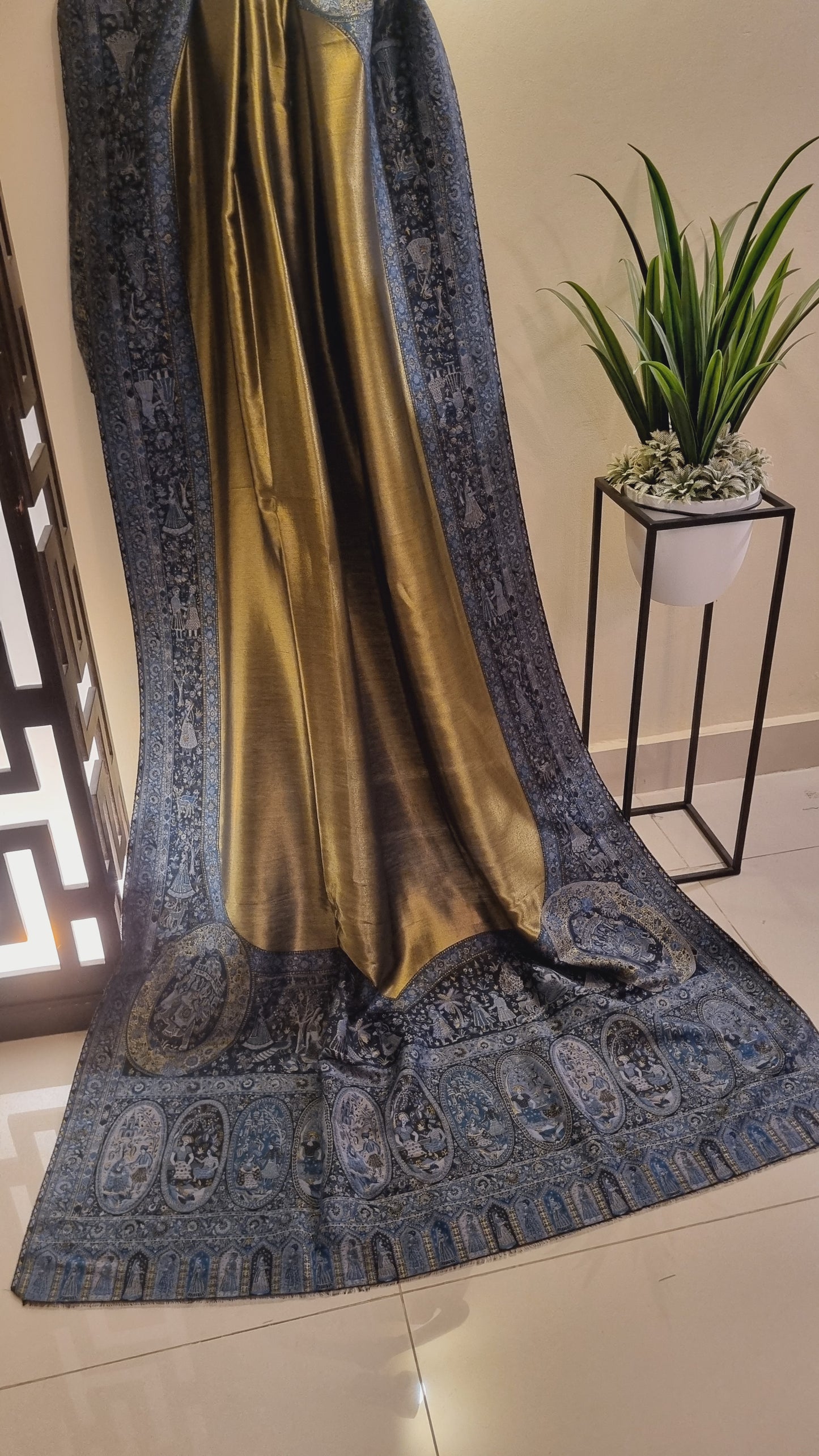 Kaani shawl: Moonlight