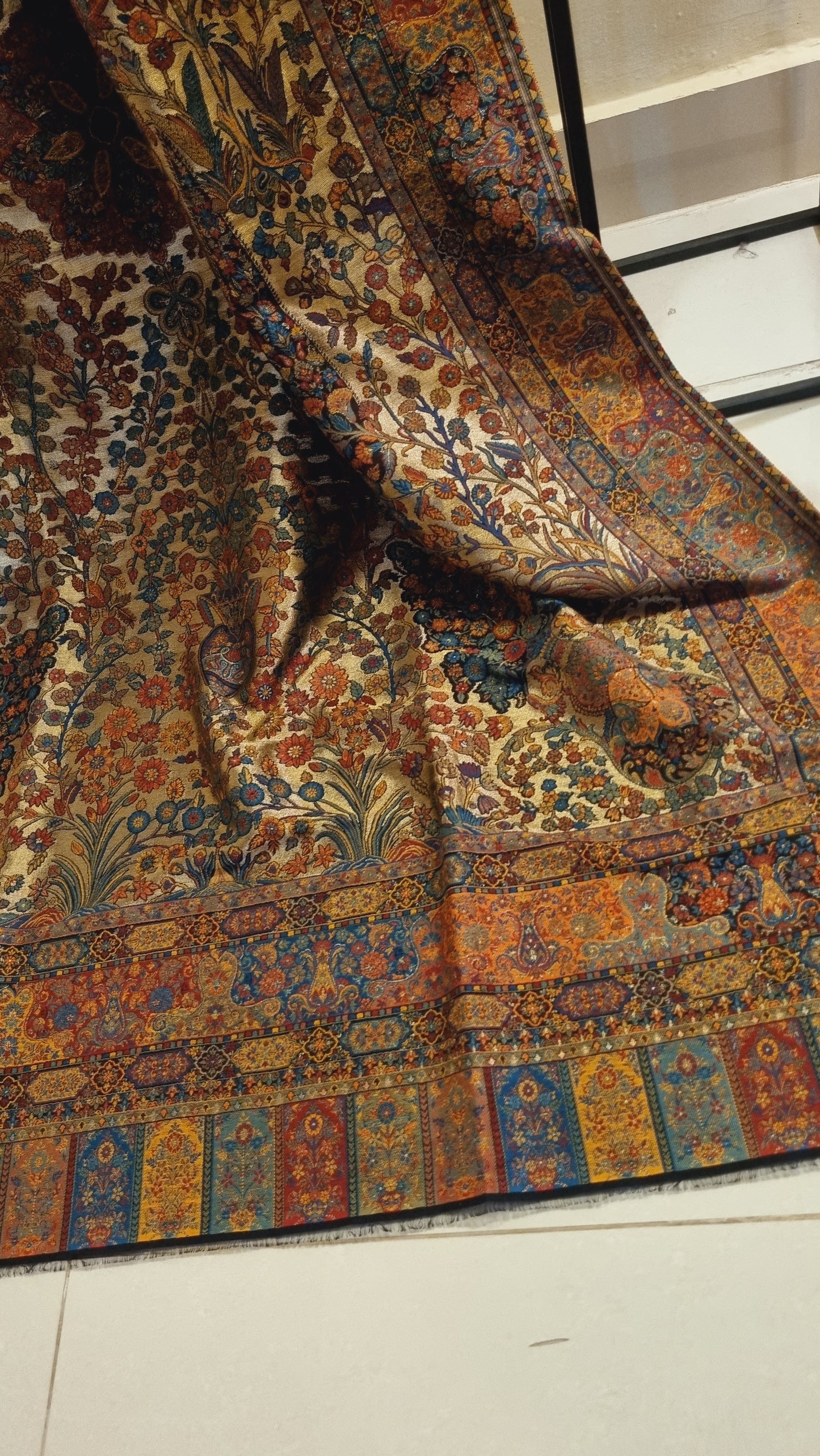 Kaani shawl: Moonlight