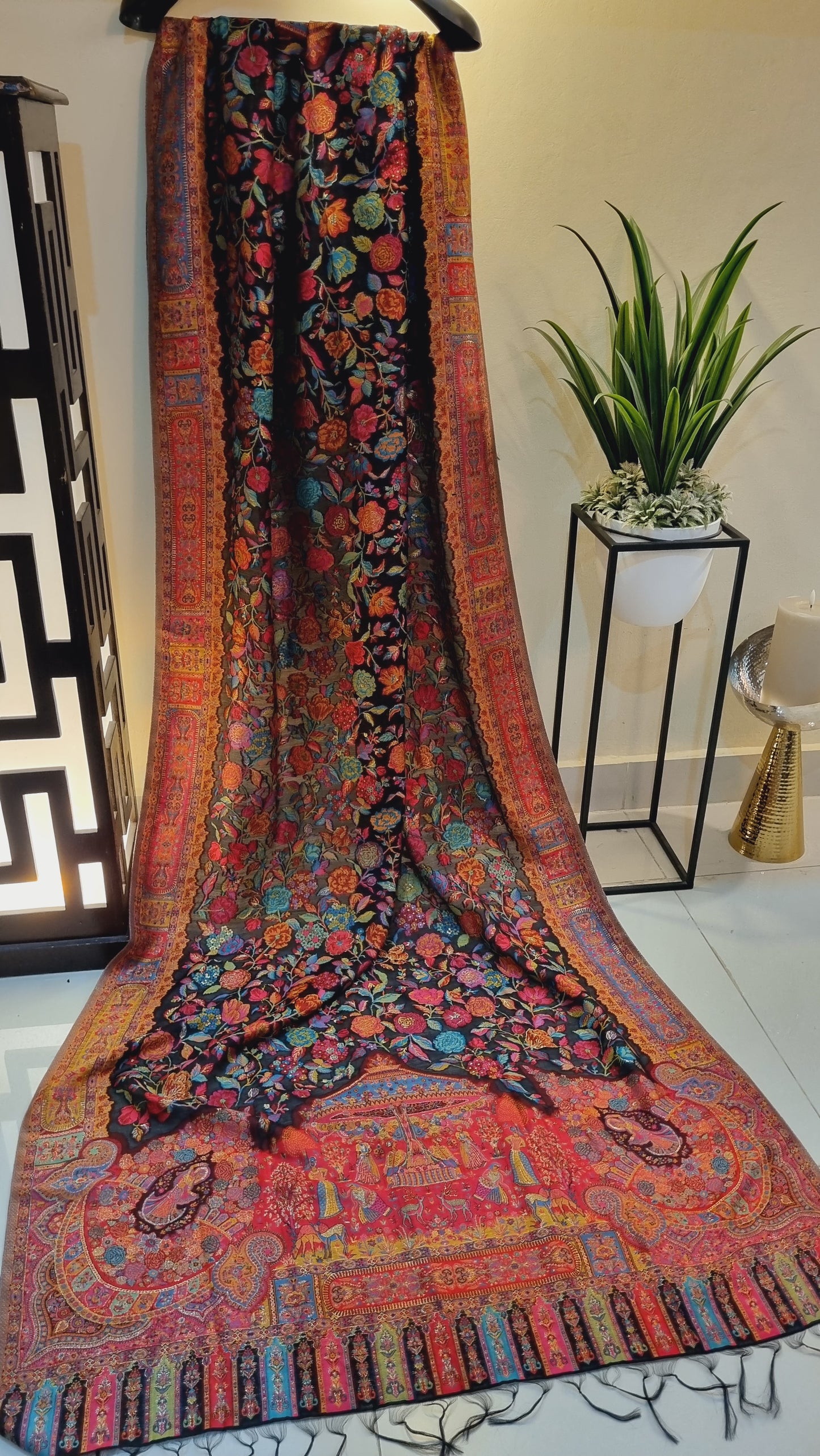 Kaani shawl: silk
