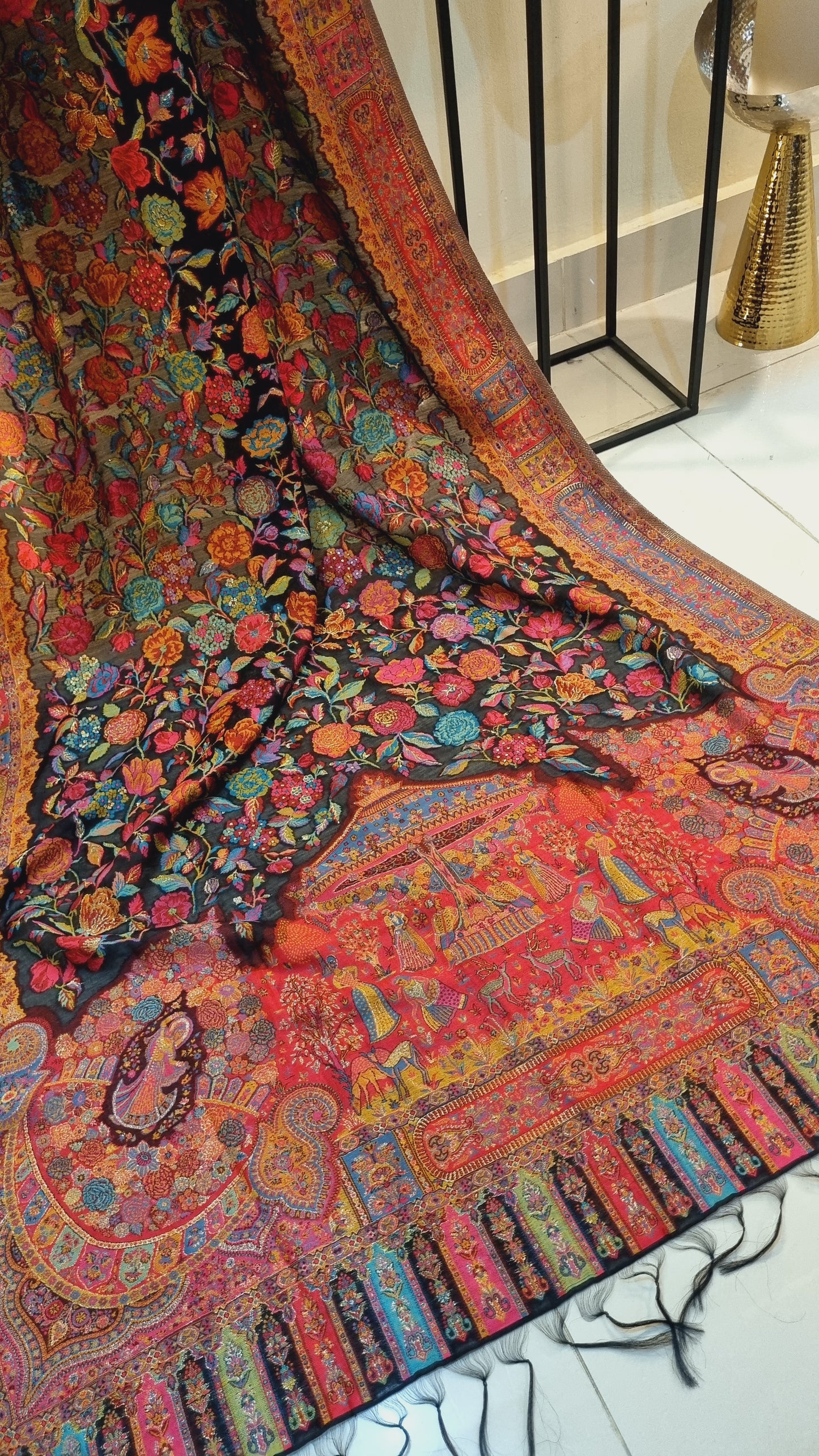 Kaani shawl: silk