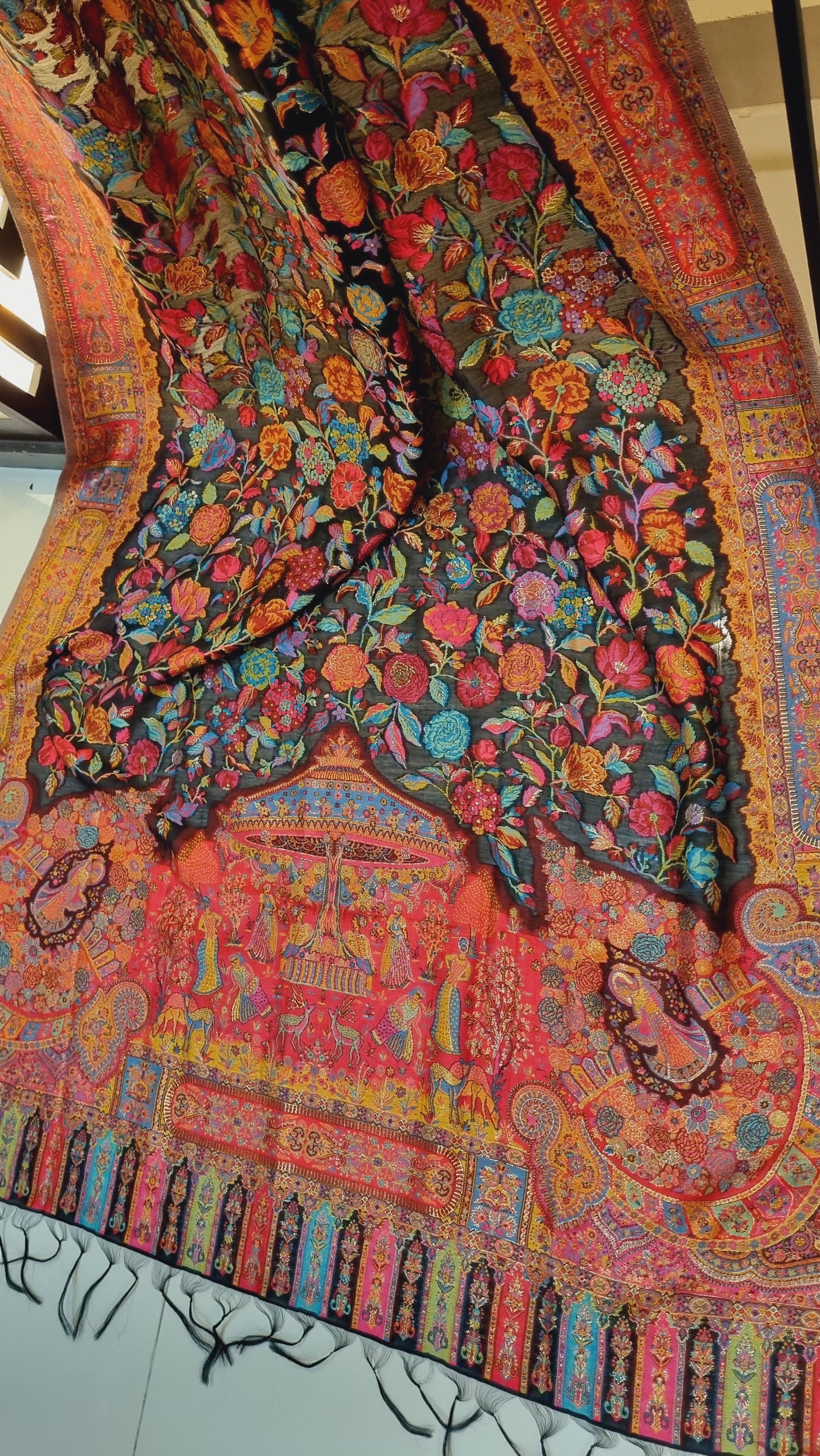 Kaani shawl: silk
