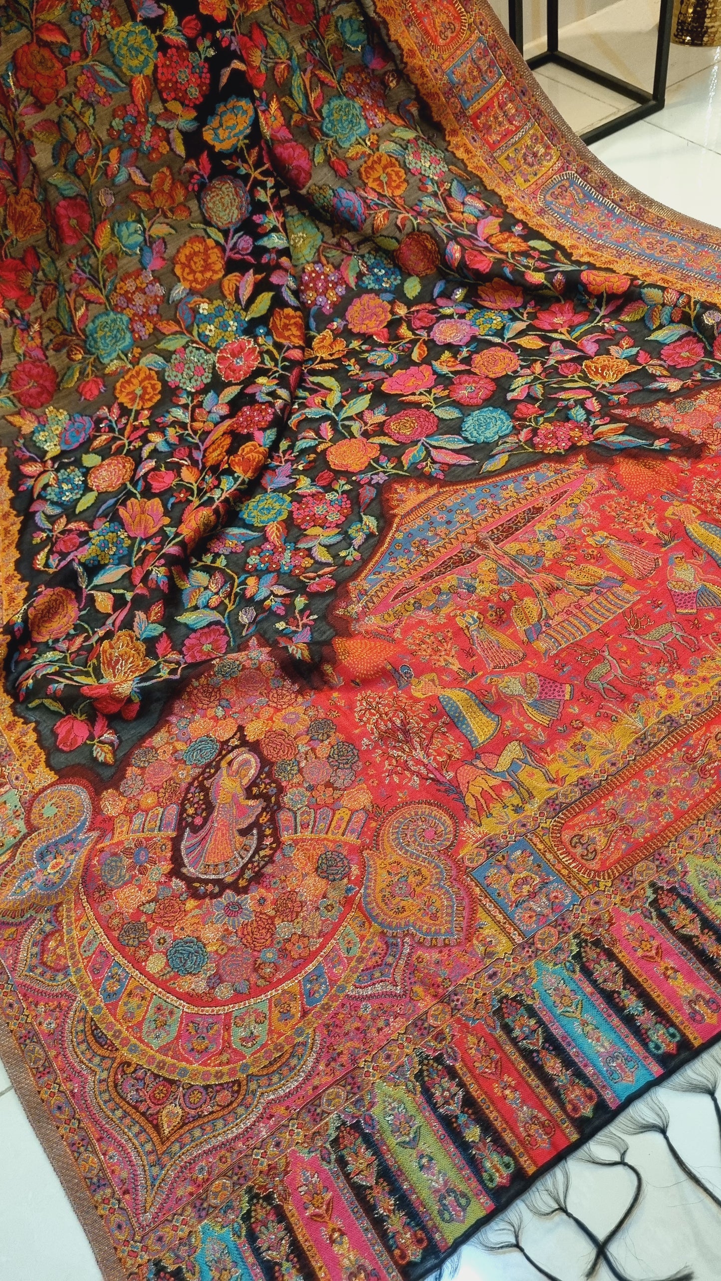 Kaani shawl: silk