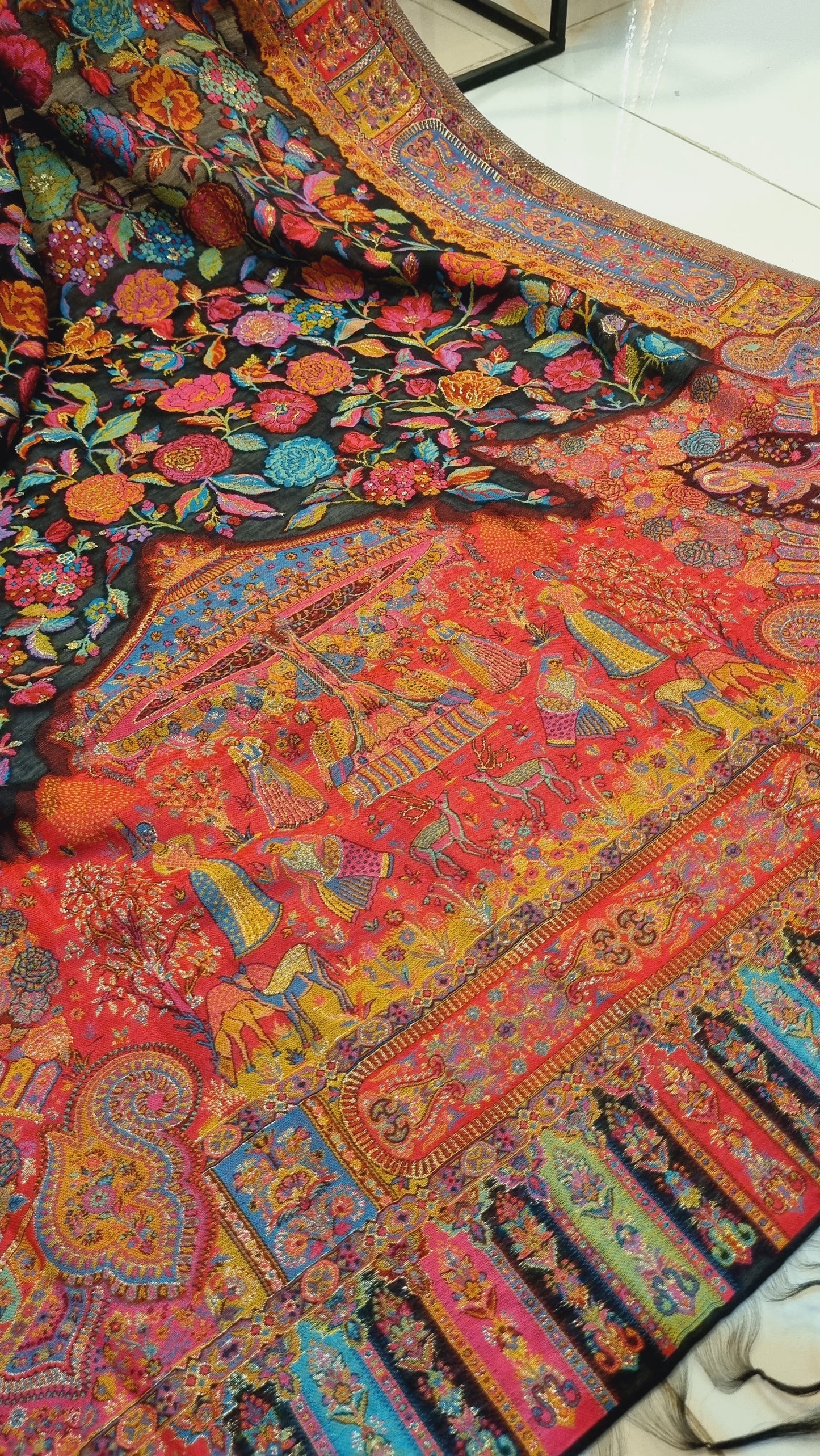 Kaani shawl: silk