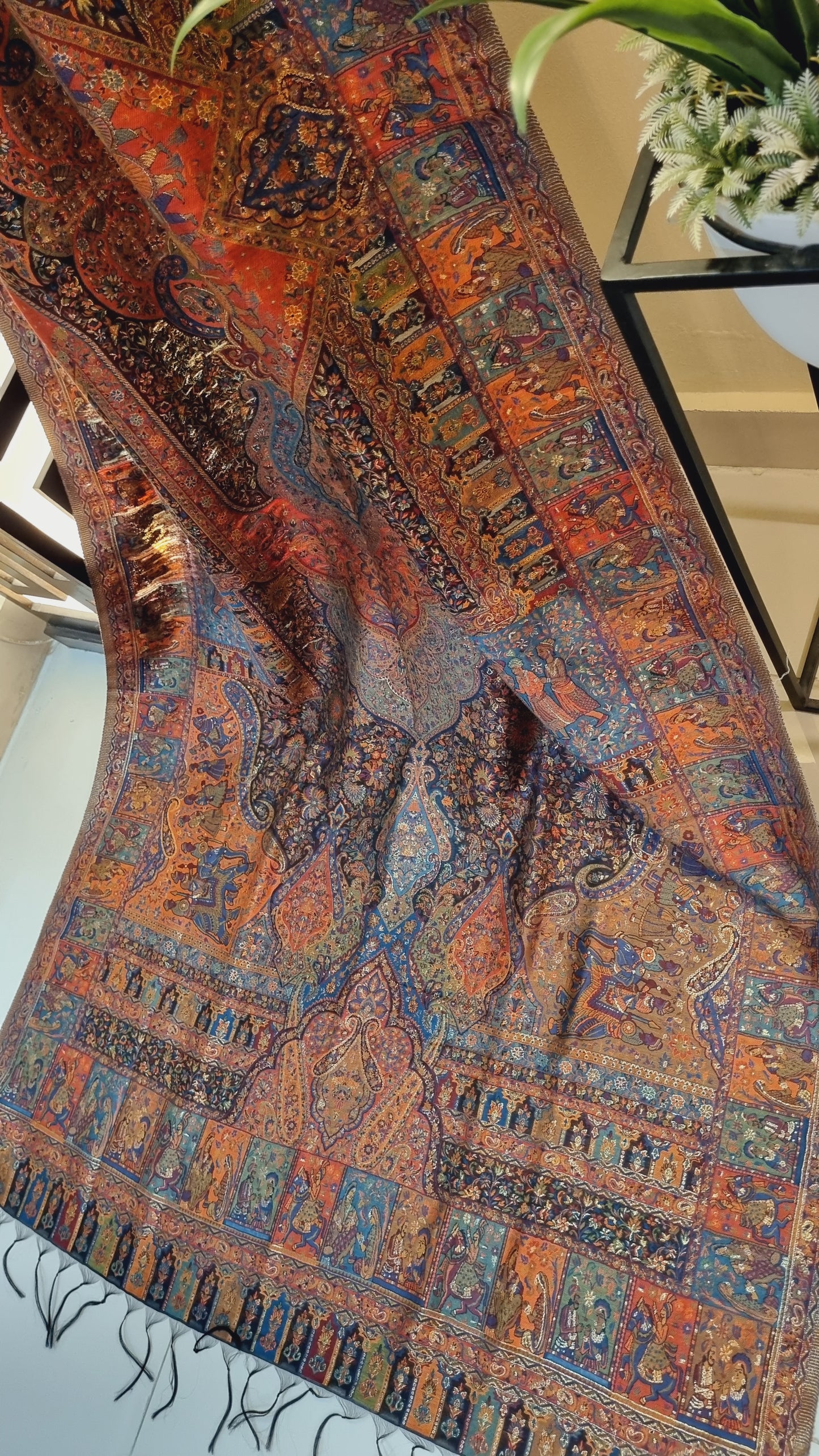 Kaani shawl: silk