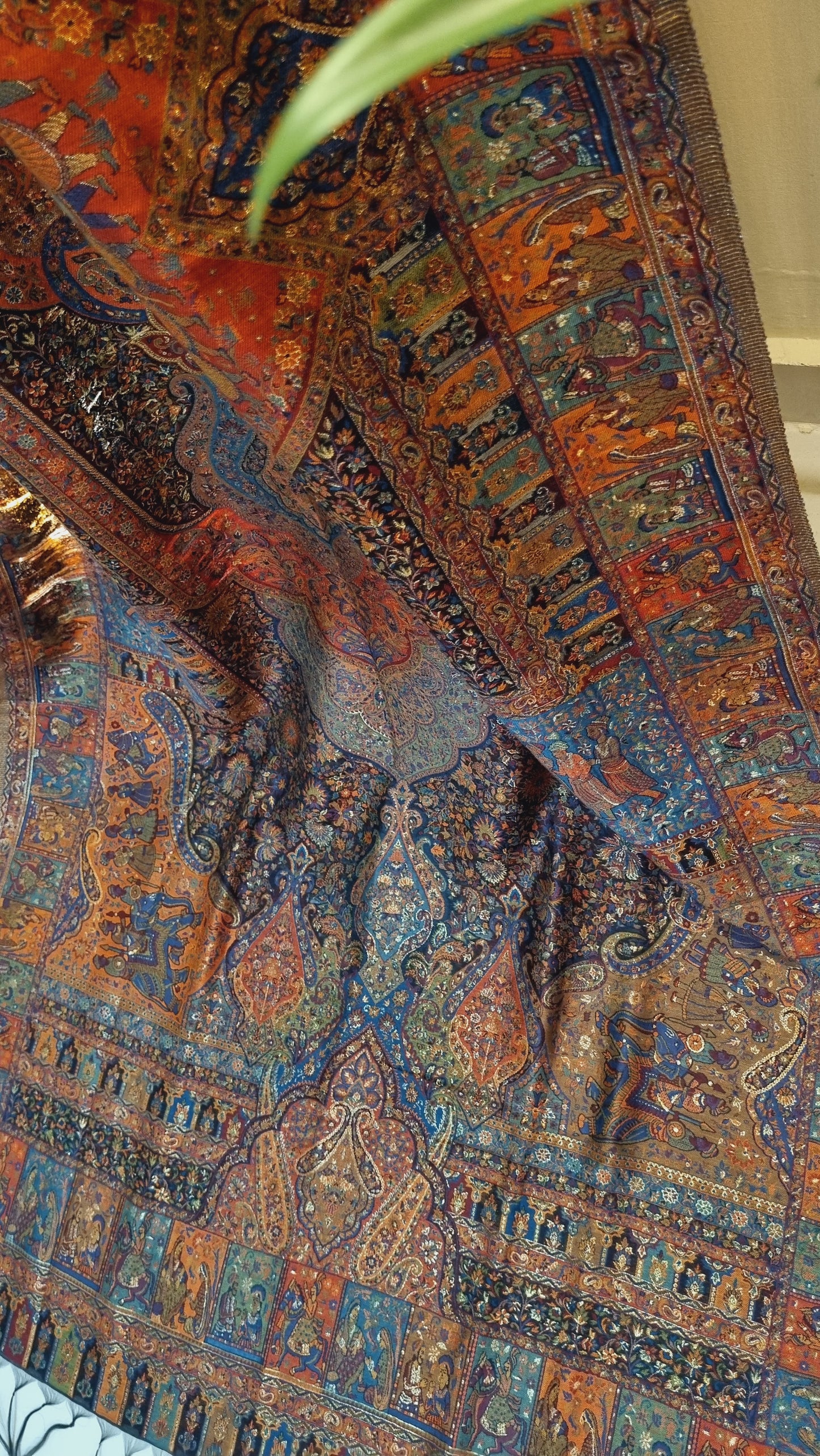 Kaani shawl: silk