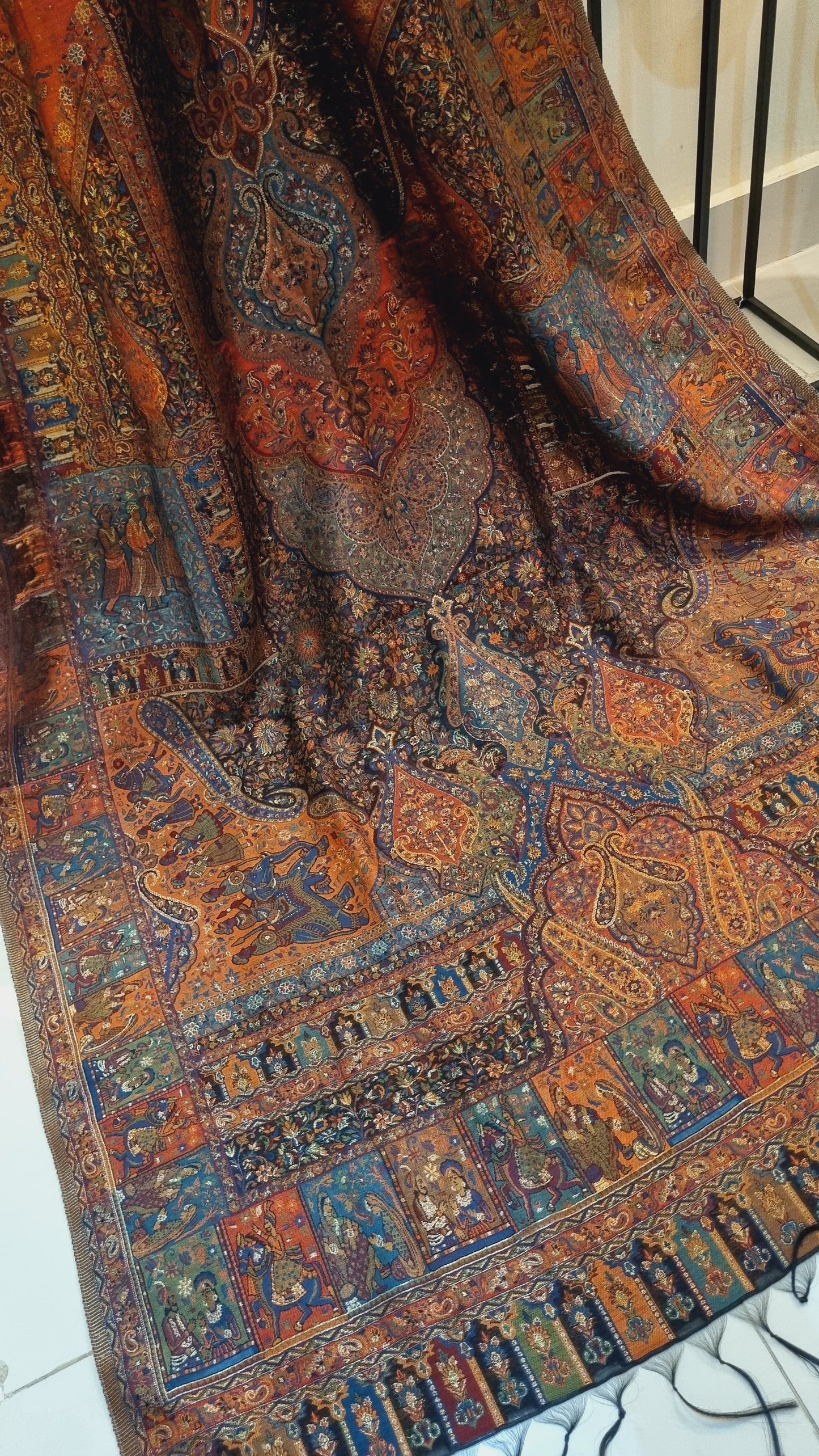 Kaani shawl: silk