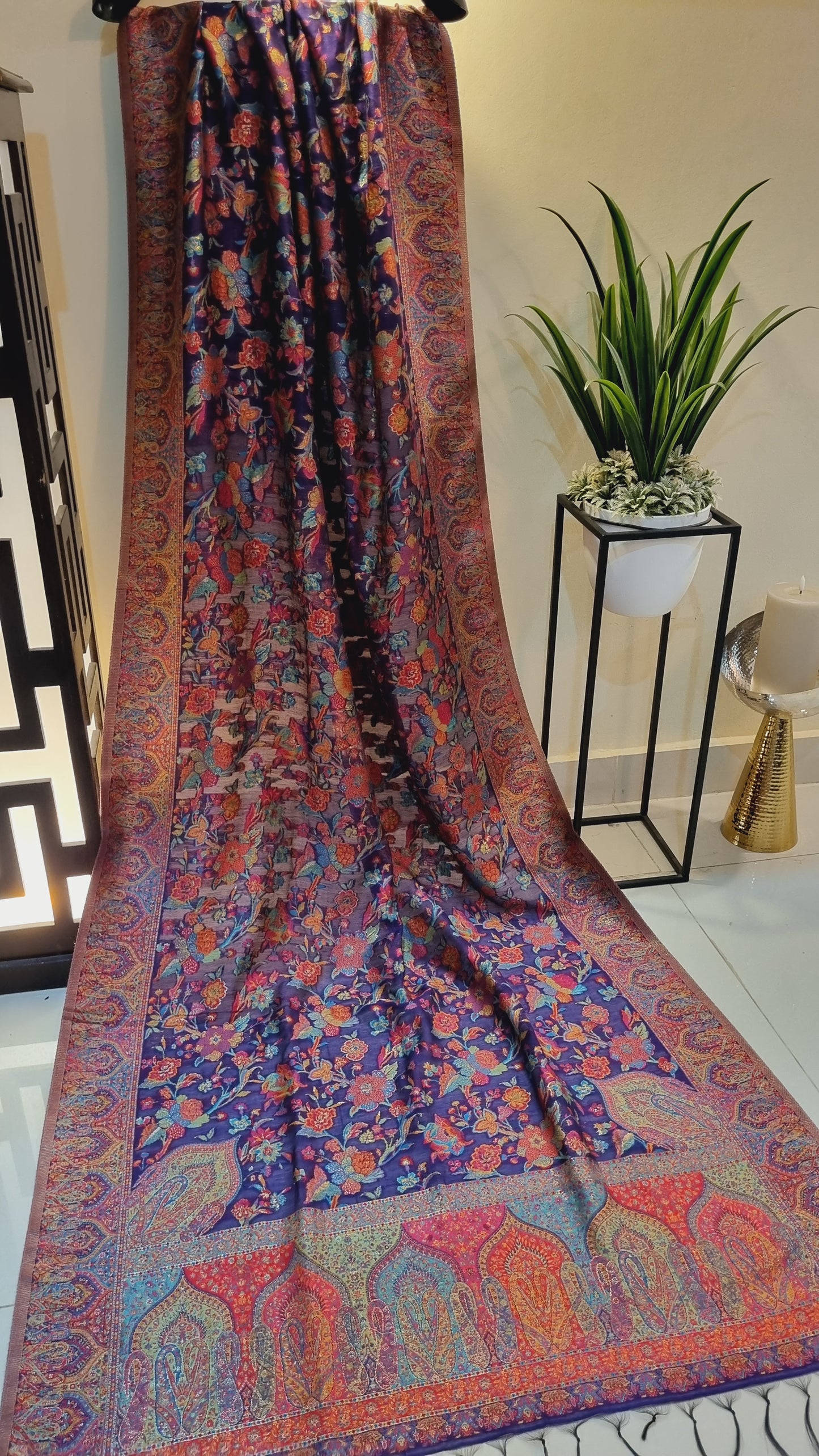 Kaani shawl: silk
