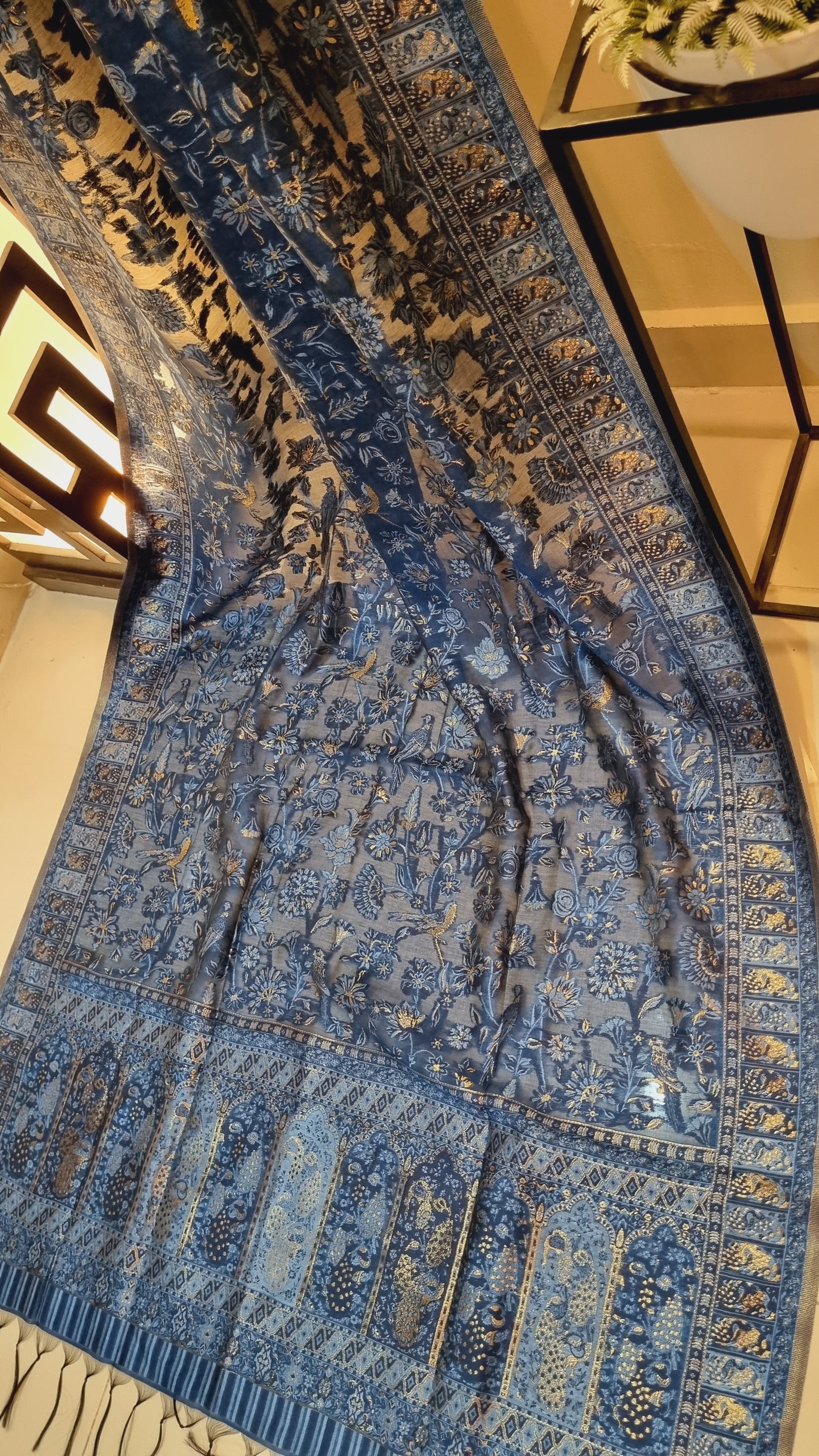 Kaani shawl: silk