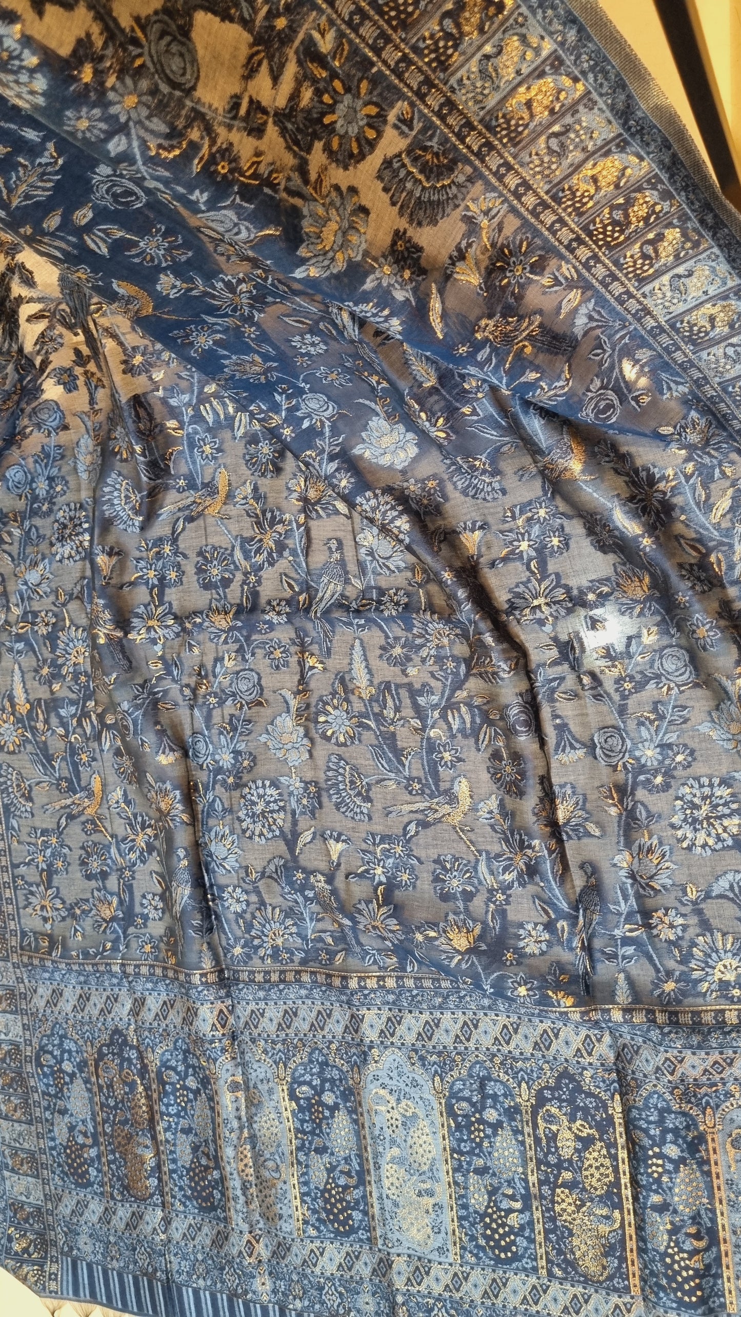Kaani shawl: silk