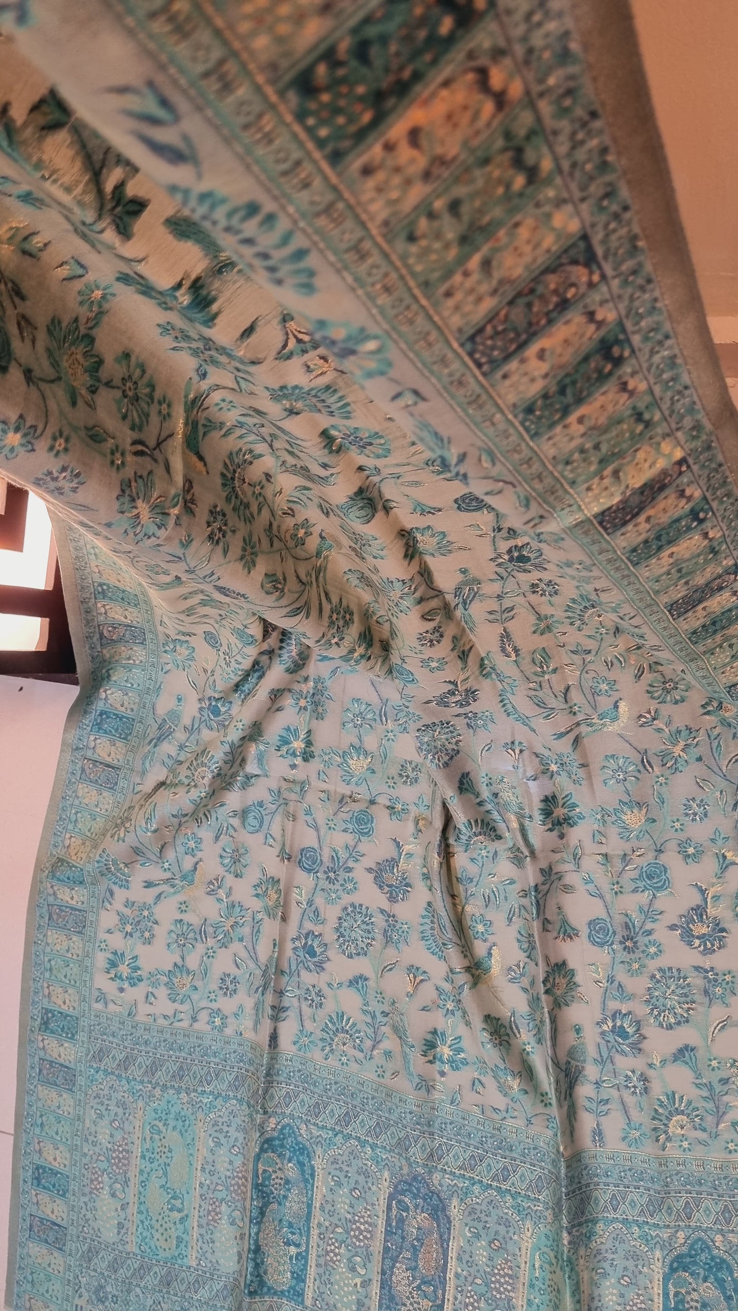 Kaani shawl: silk