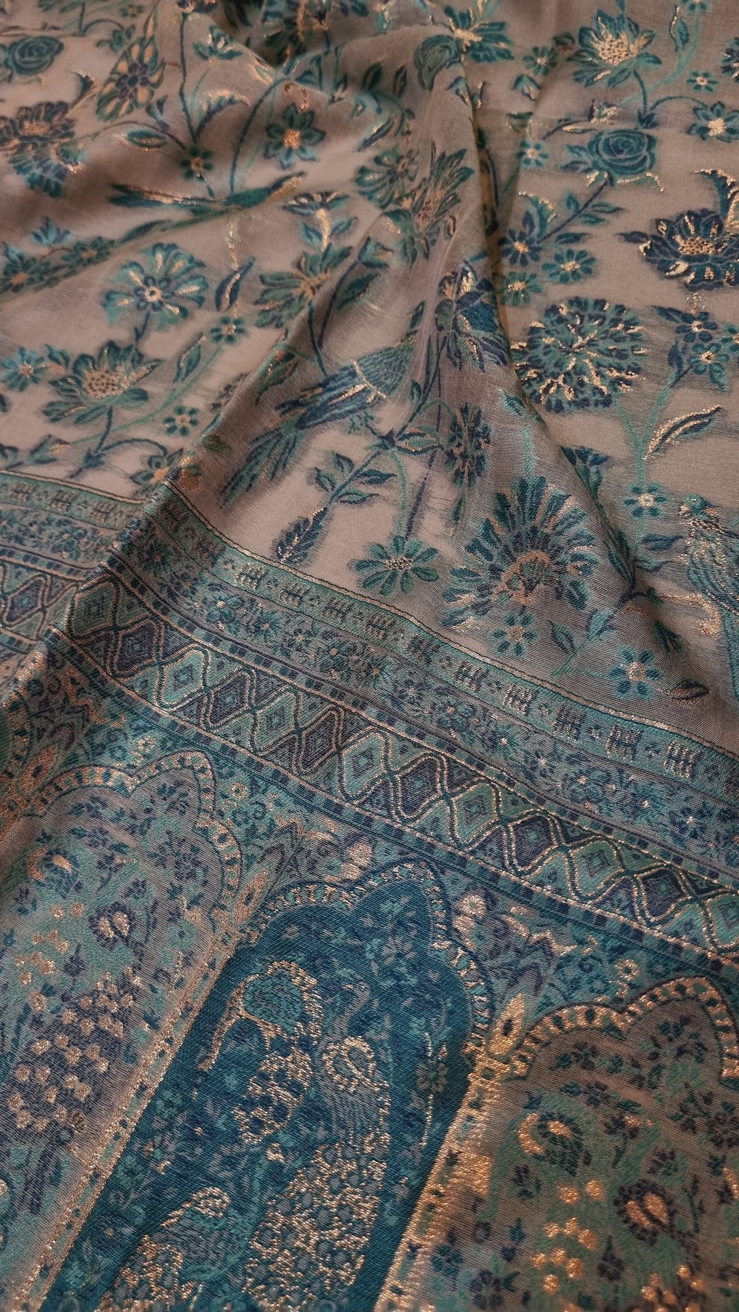 Kaani shawl: silk