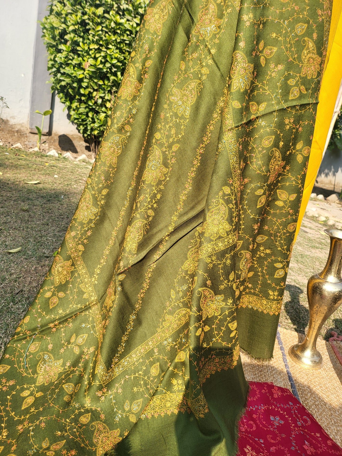 Hand embroidered: shawl