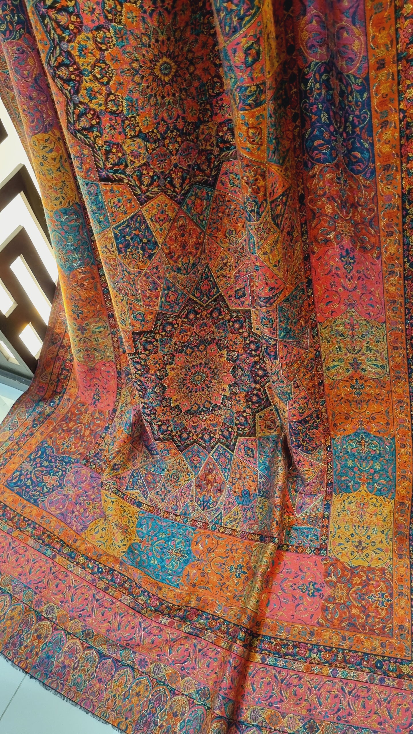 Shahjahani kaani: toosh