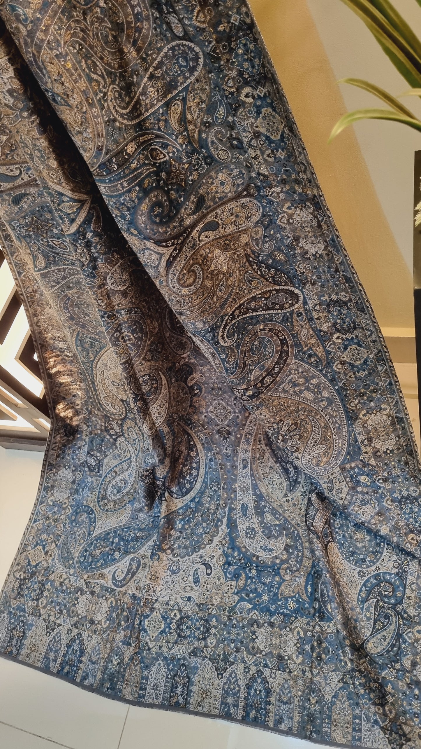 Shahjahani kaani: toosh