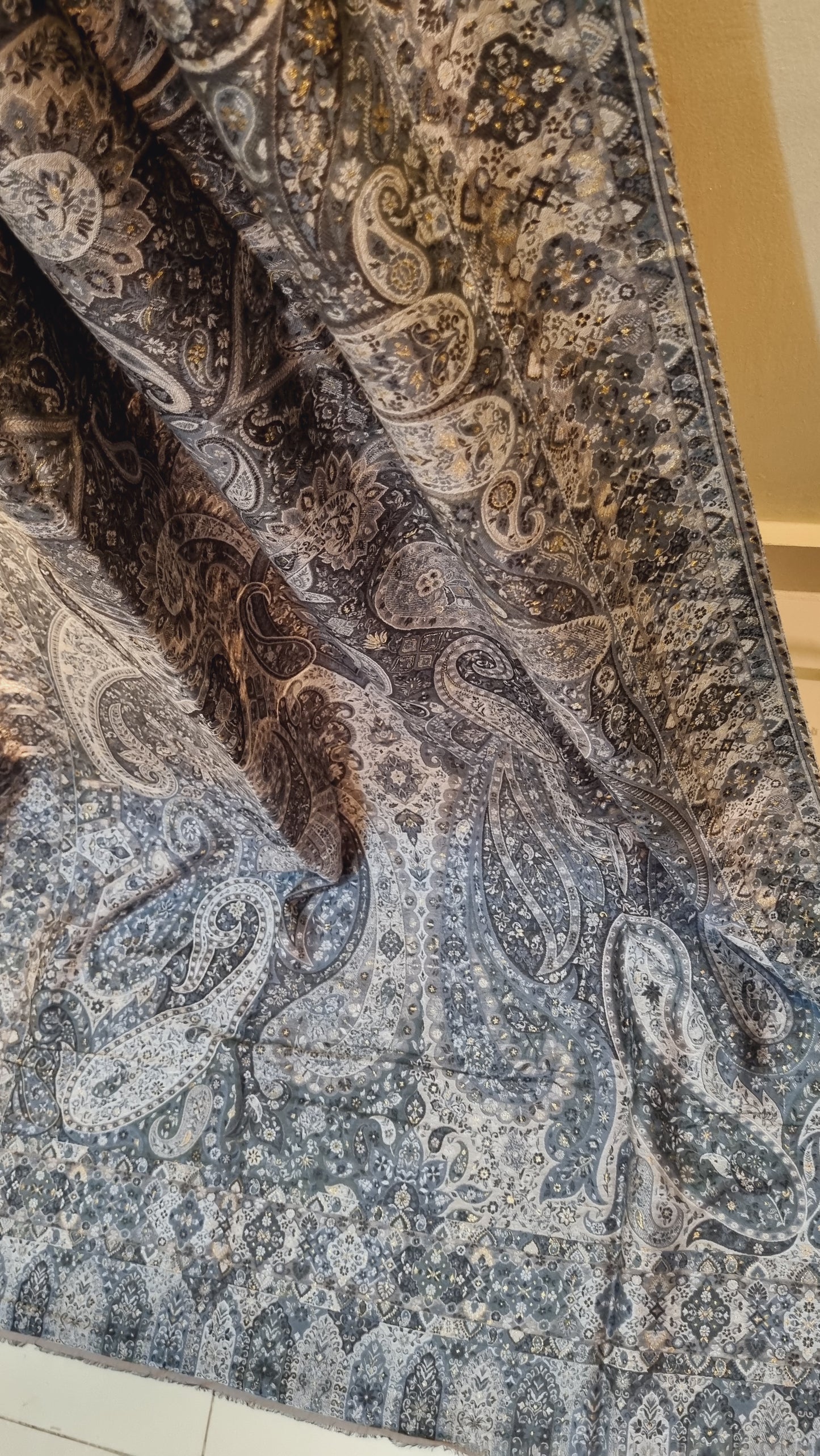 Shahjahani kaani: toosh