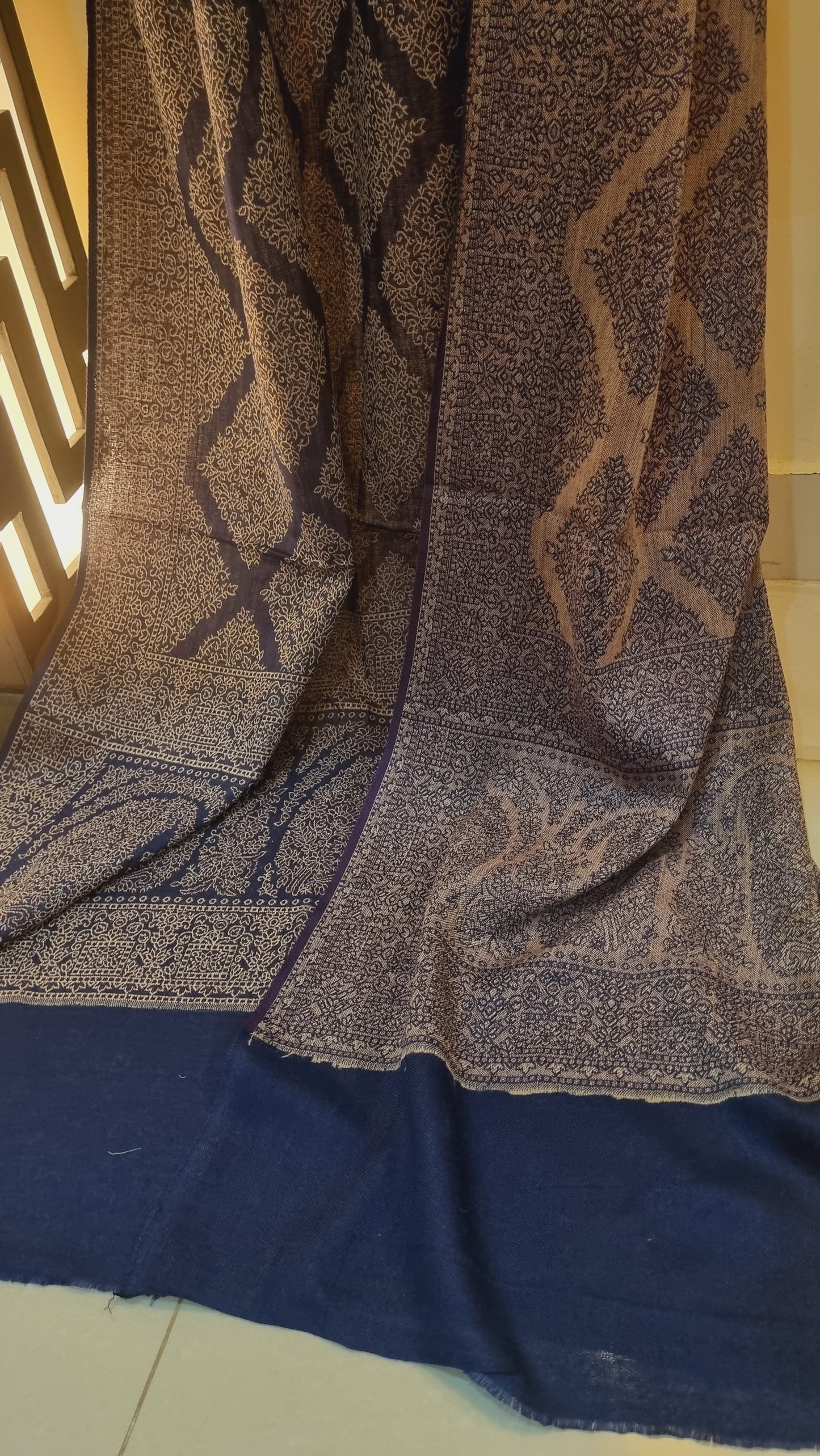 Kaani shawl: woollen pashmina