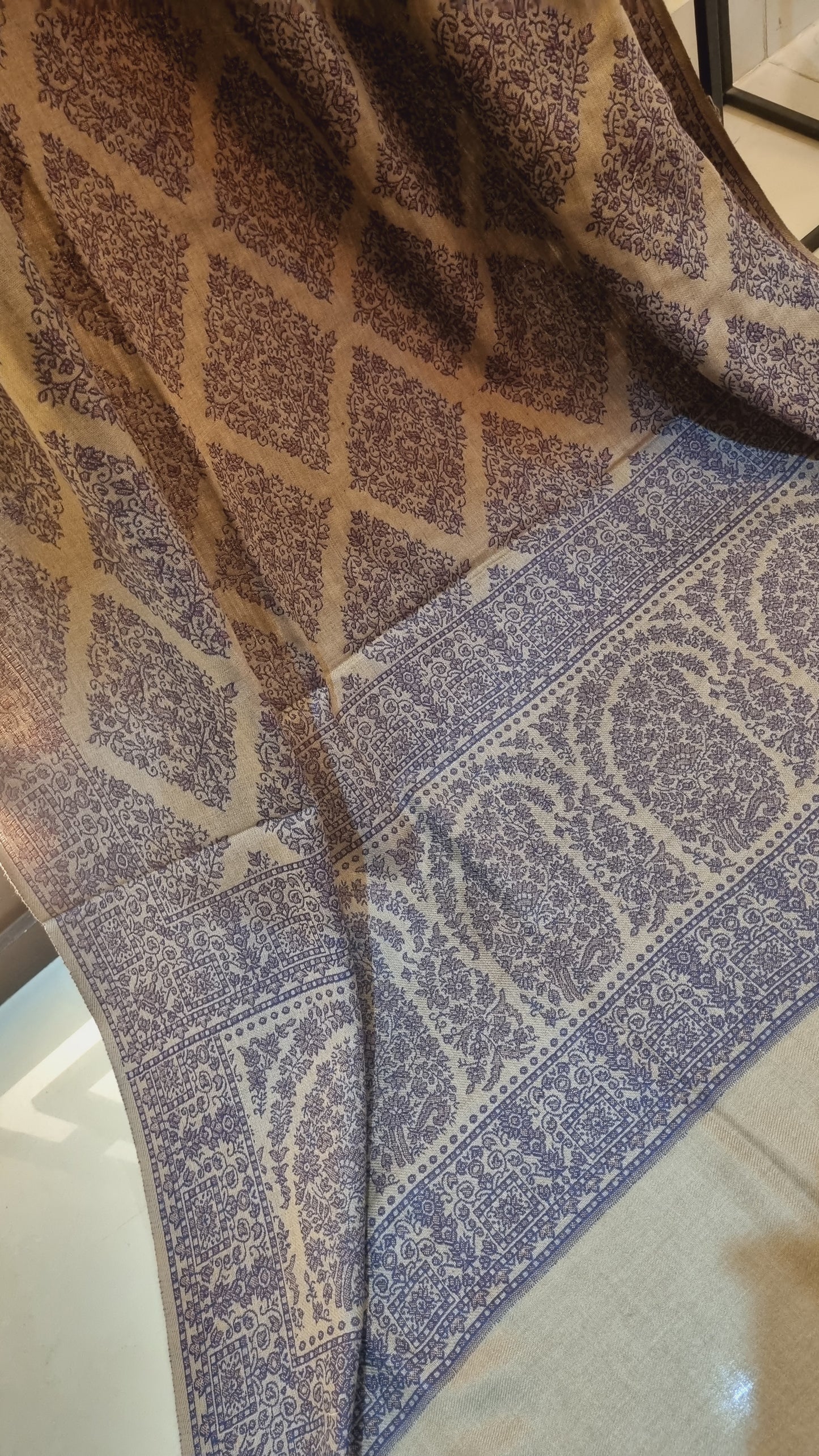 Kaani shawl: woollen pashmina