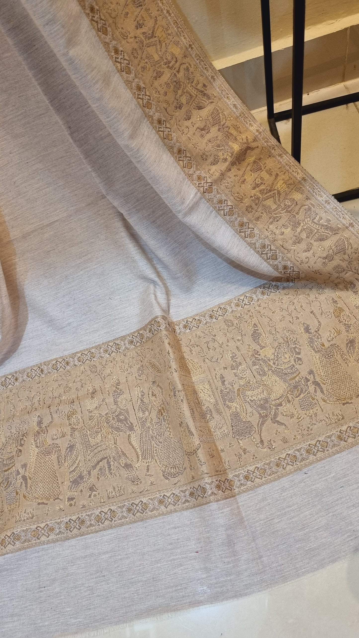 Kaani shawl: Pashmina