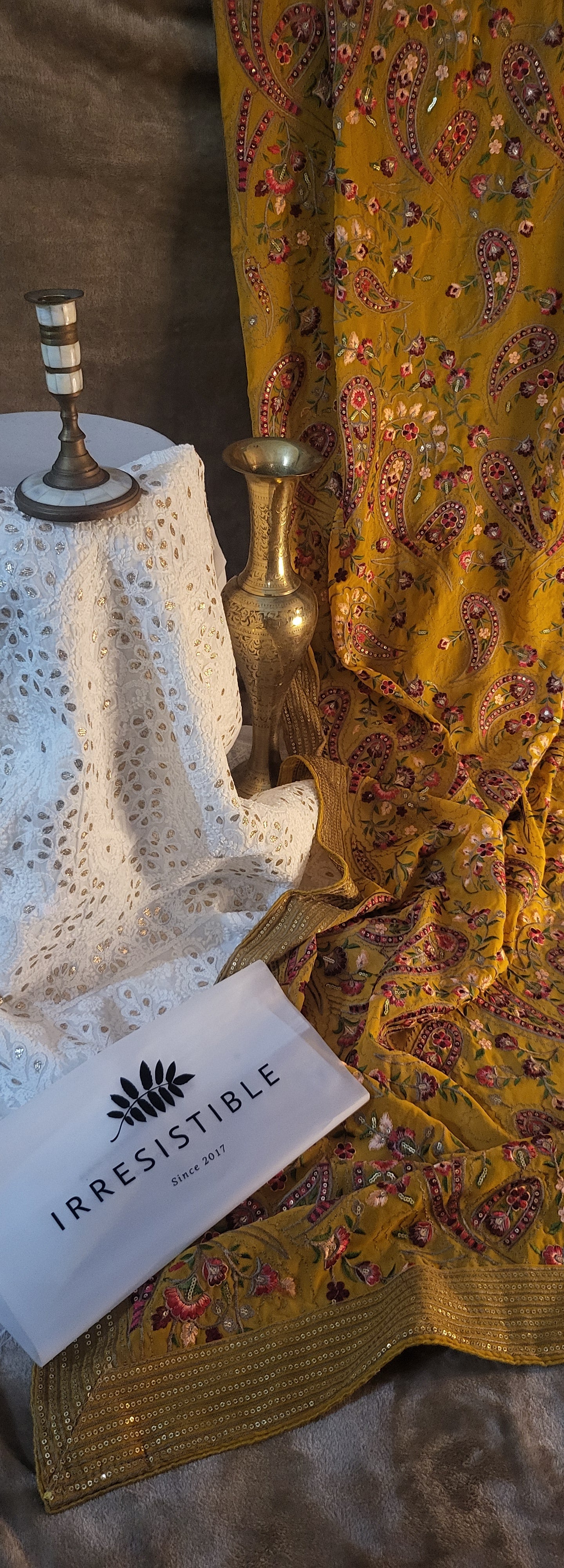 Pure Georget shawl: Embroidered