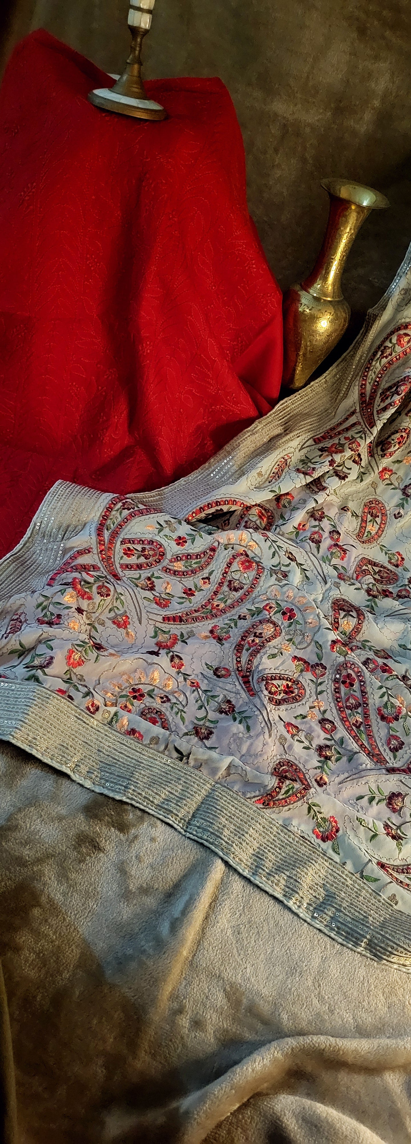 Pure Georget shawl : Embroidered