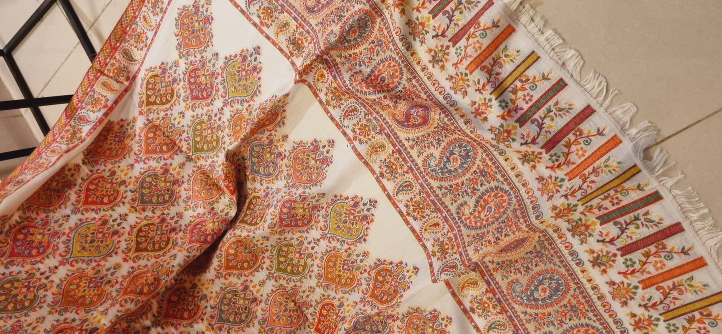 Kaani shawl: Pashmina