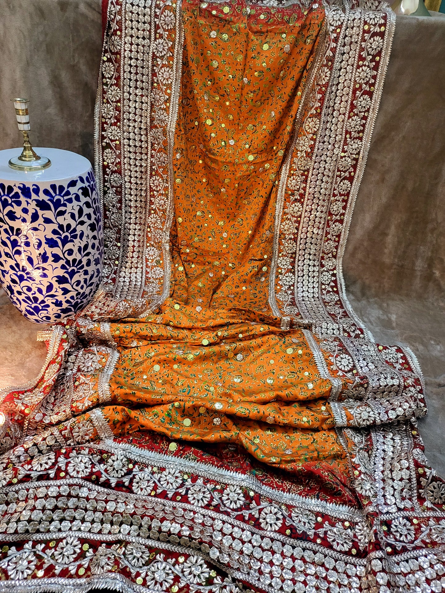 Pure silk shawl: hand made