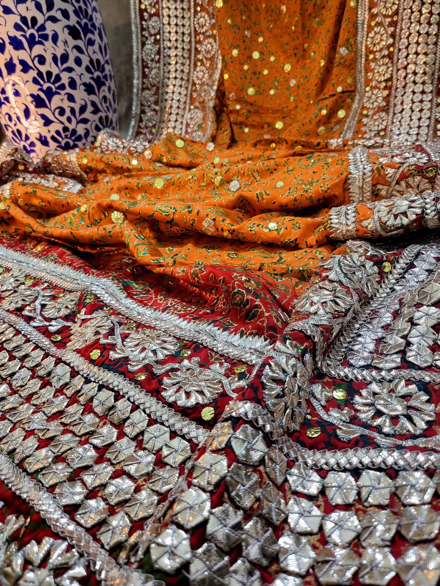 Pure silk shawl: hand made