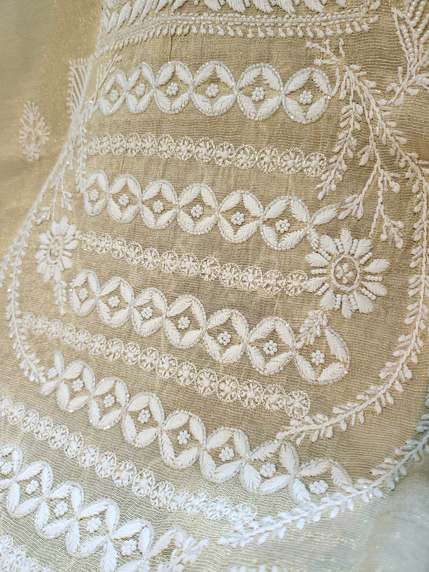 Chanderi set : Hand Embroidered