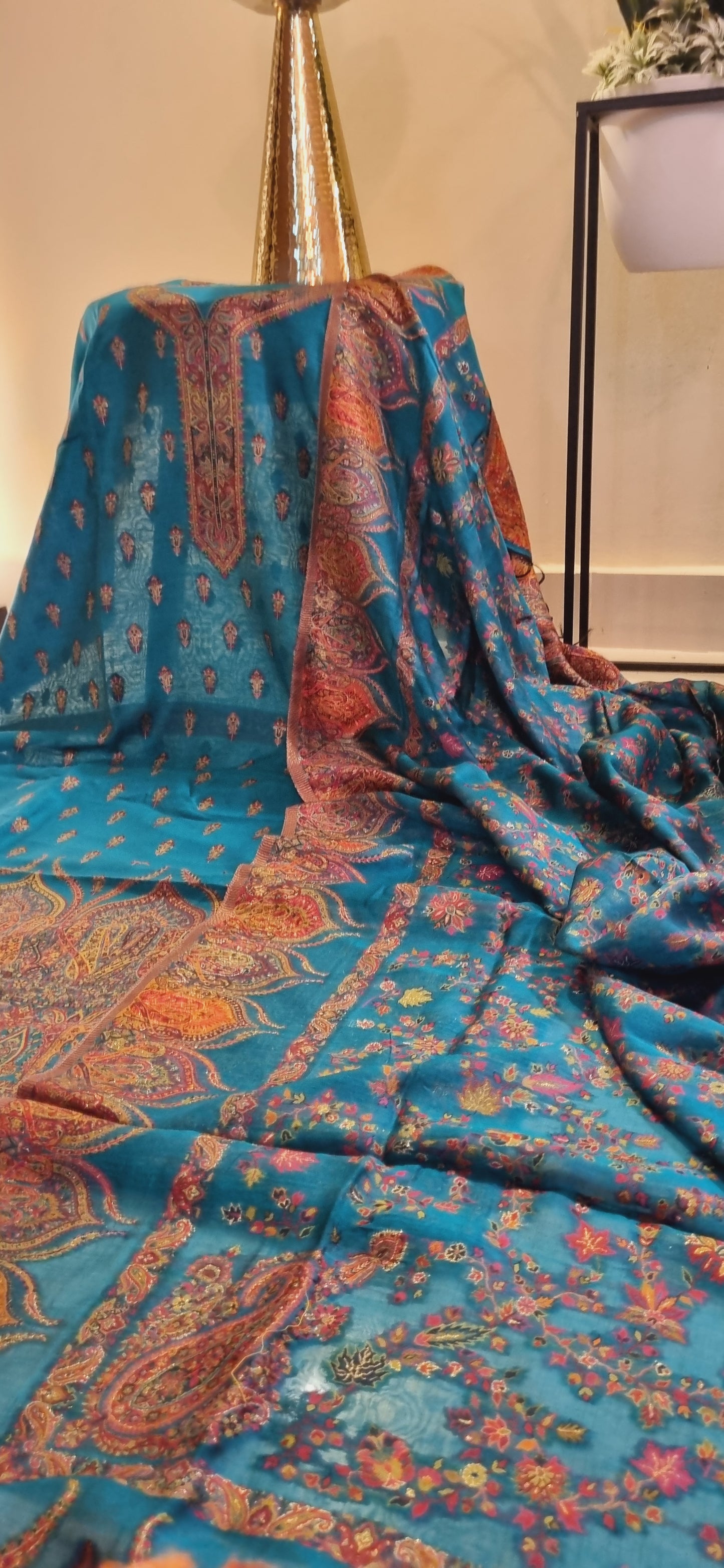 Silk kaani suit