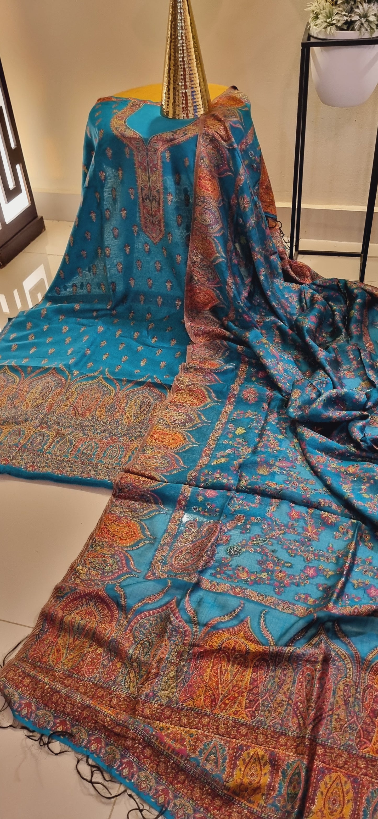Silk kaani suit