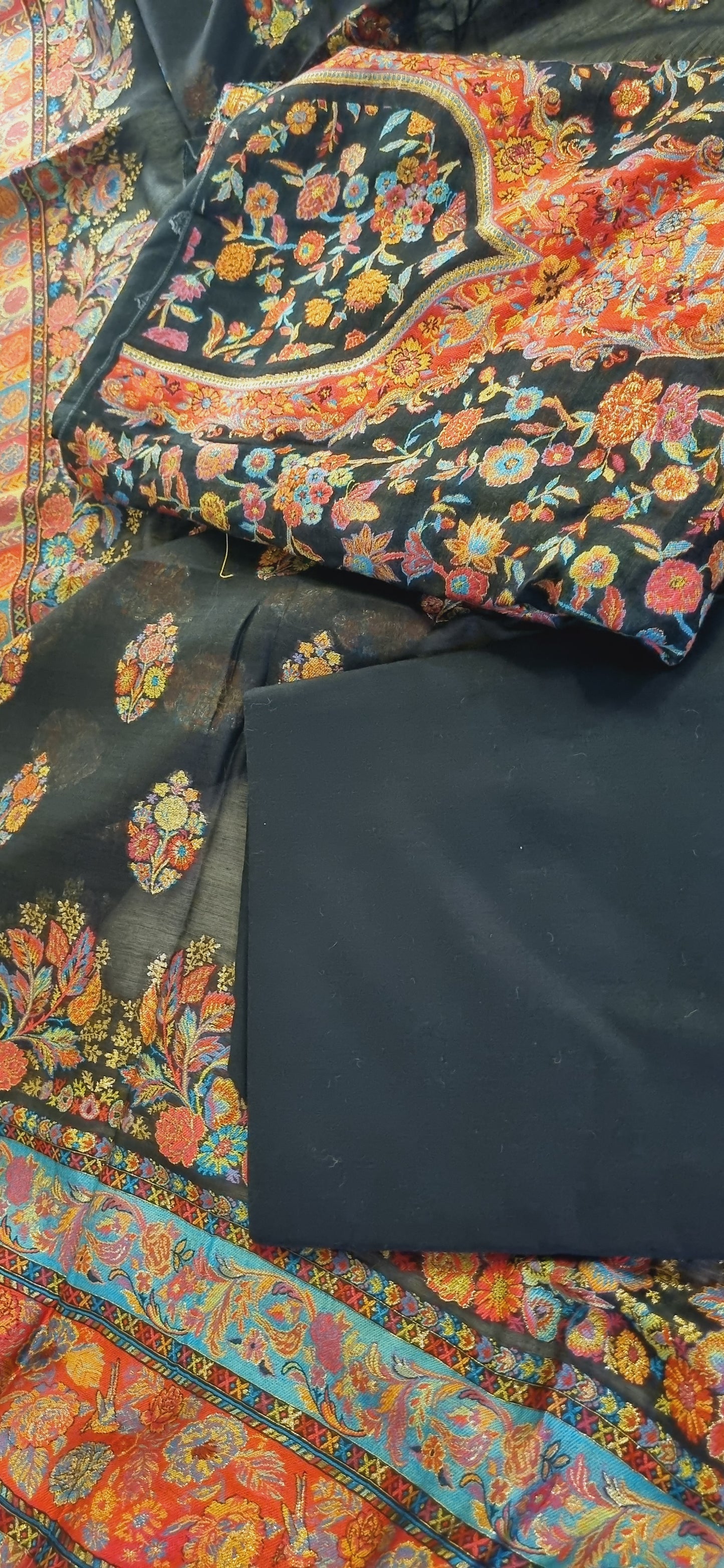 Silk kaani suit