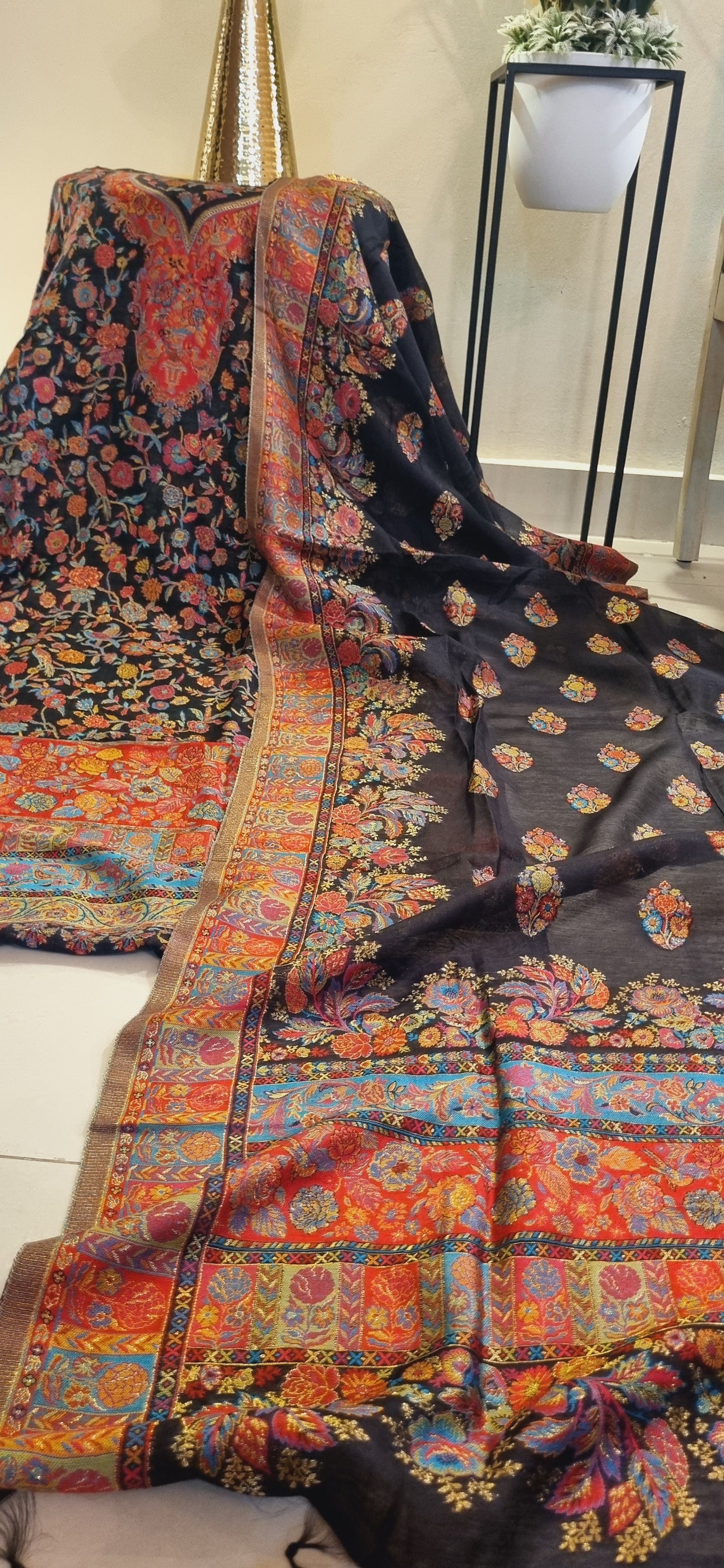 Silk kaani suit