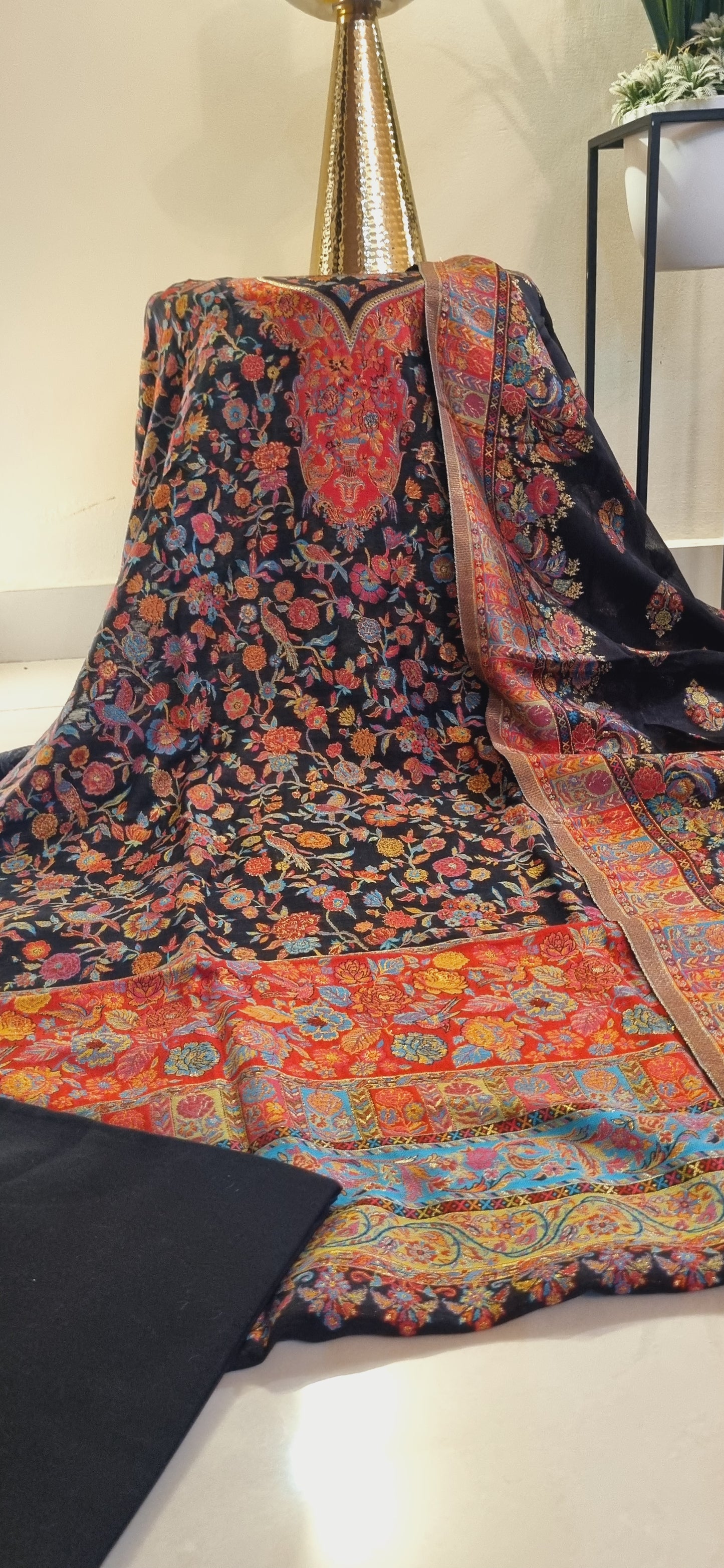 Silk kaani suit