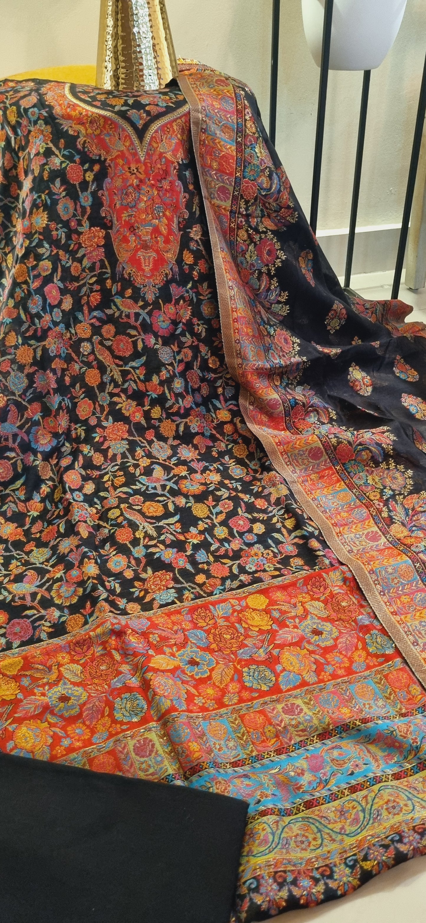 Silk kaani suit
