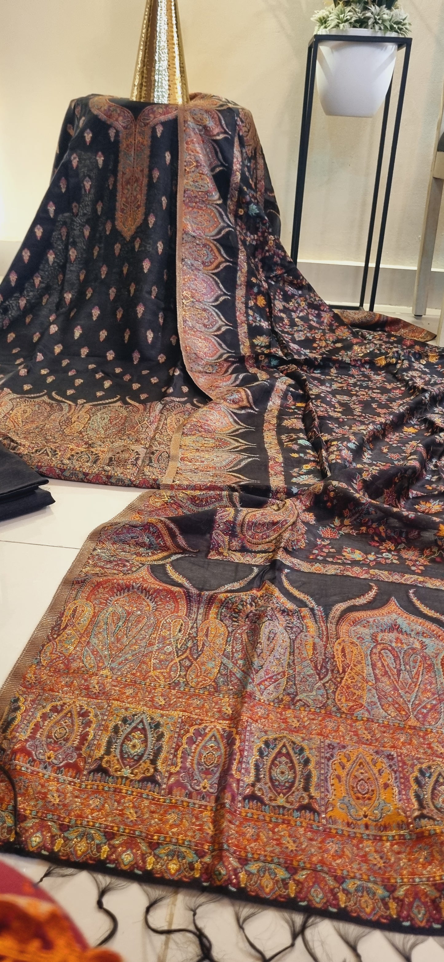 Silk kaani suit