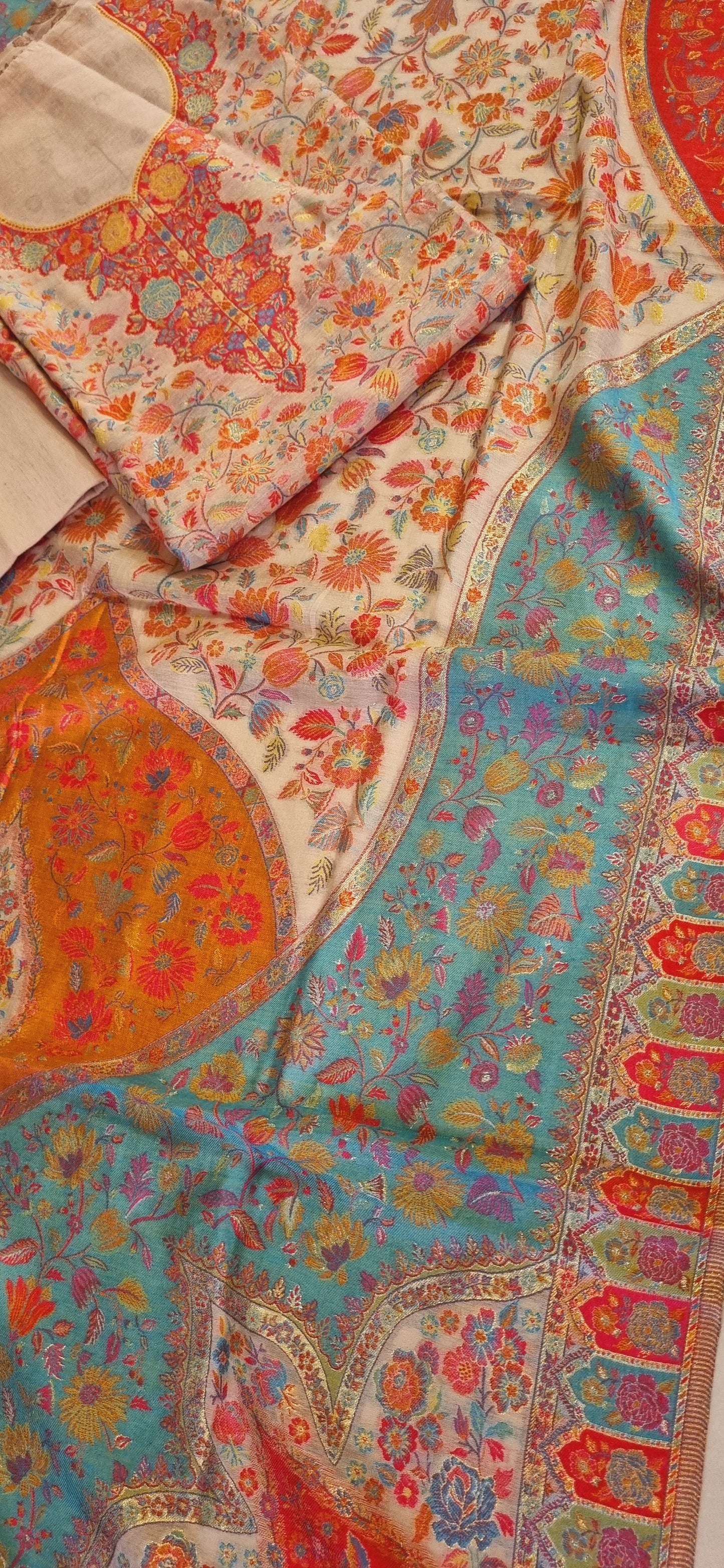 Silk kaani suit