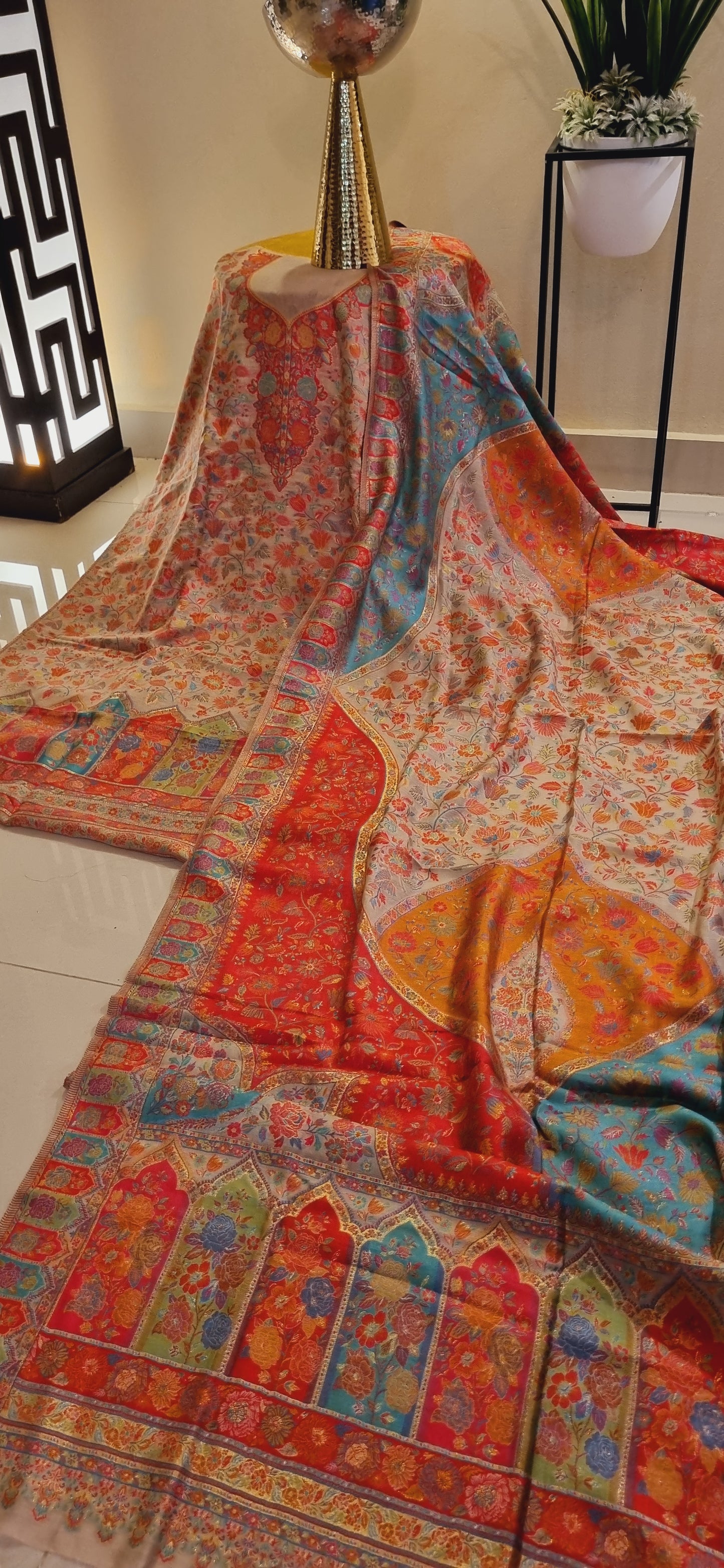 Silk kaani suit
